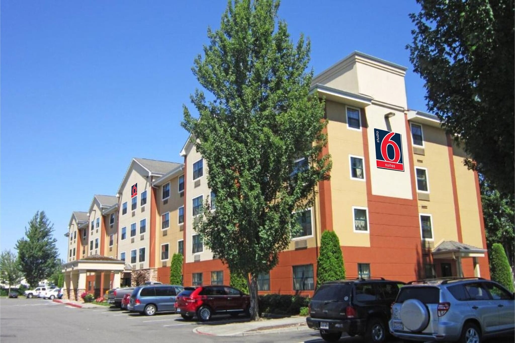 Exterior Summer