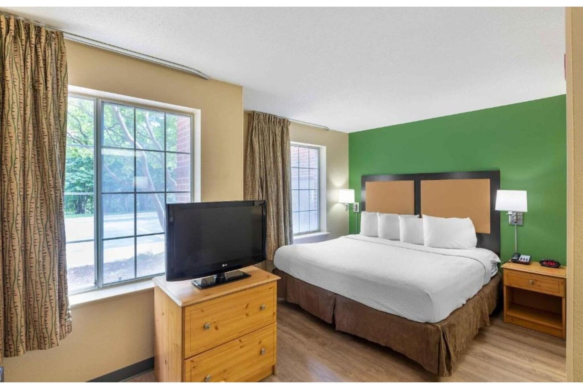 Bed Room