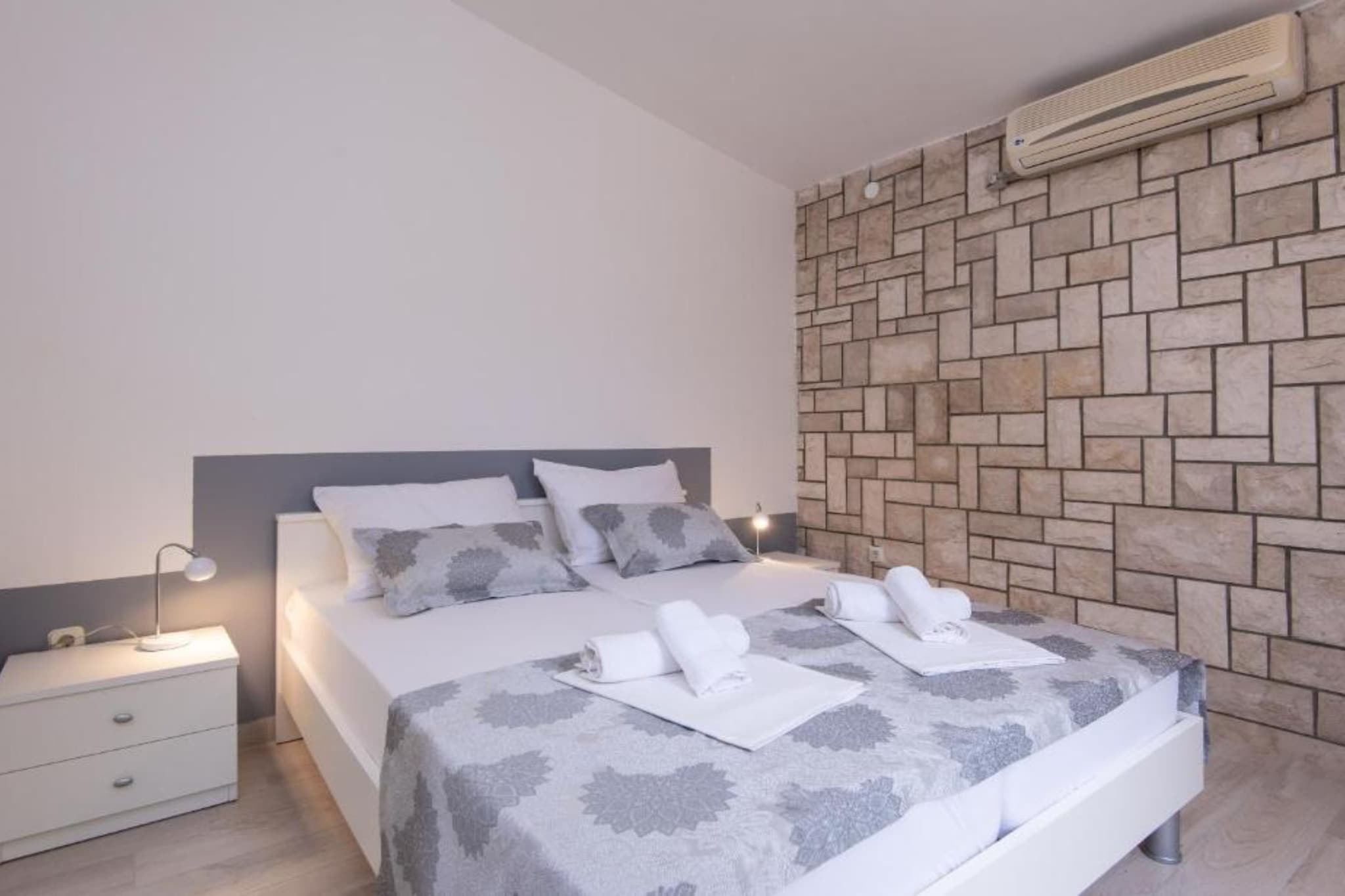 Adriatic Guesthouse Balota - Bungalow with Terrace 1 - Slaapkamer
