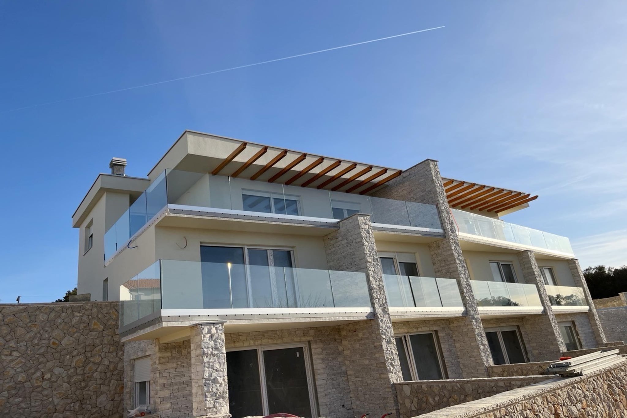 Apartment Mariner 2 with heated pool