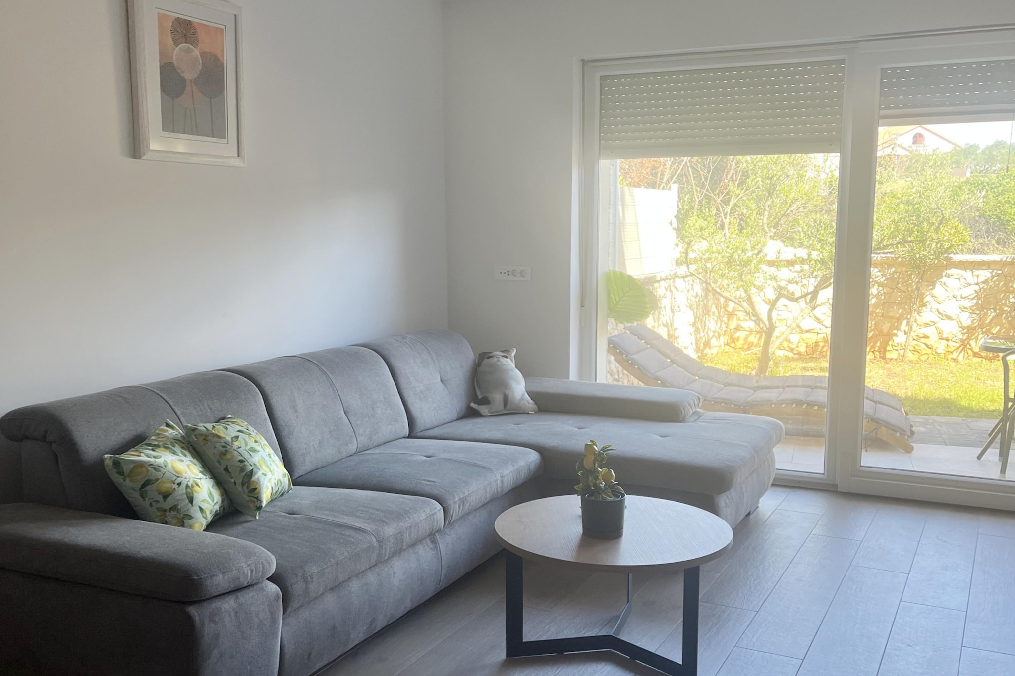 Apartment Mariner 2 with heated pool