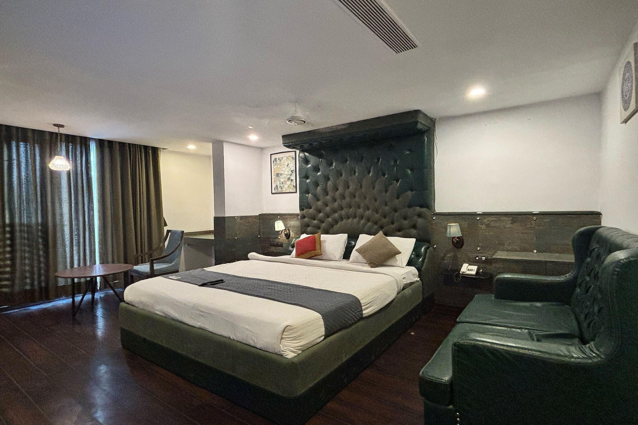 Classic Palette Hotel And Resort