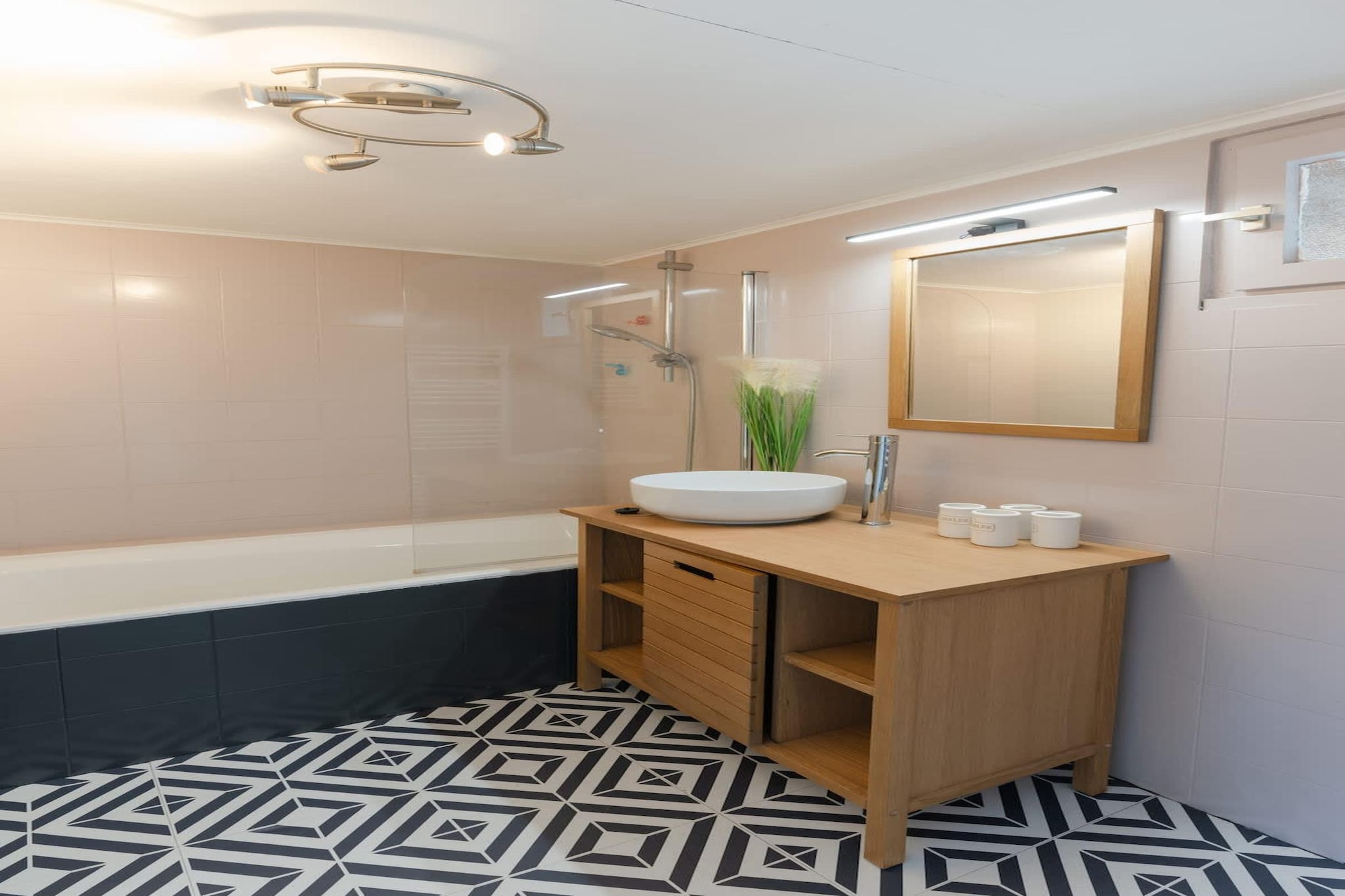 KER HIR - Bathroom