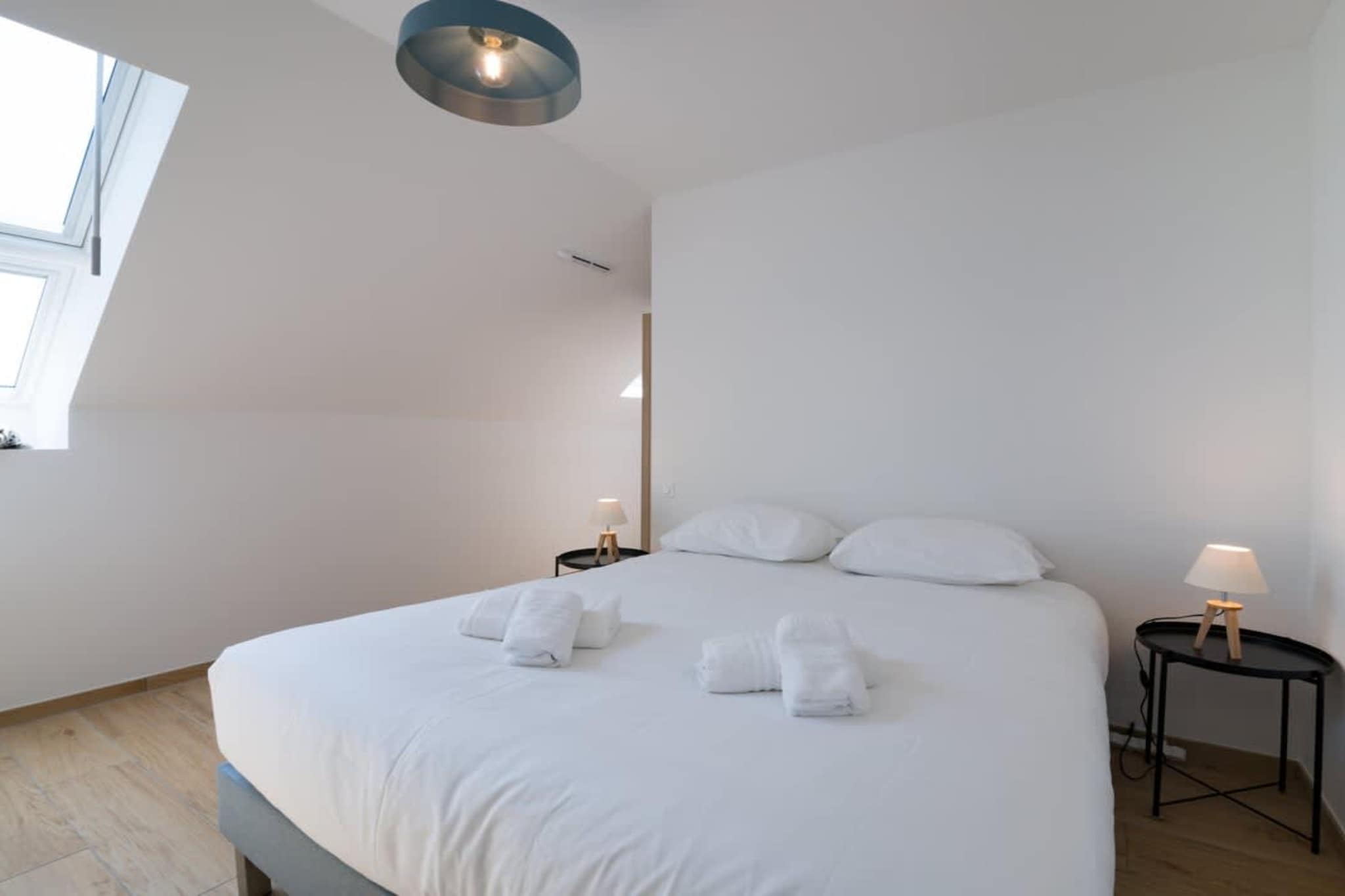 OCEAN VIEW - Bedroom
