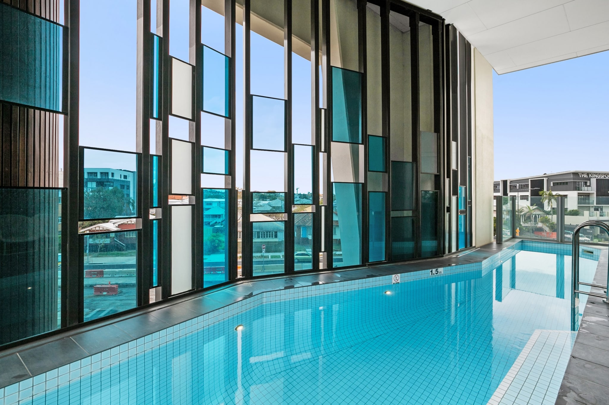 Bed Linen, Fan, Hot Water, Internet Access DSL, Wardrobe, Living room(air conditioning), Kitchen(dining table, stove, electric kettle, toaster, coffee machine, oven, microwave, dishwasher, fridge, dishes and cutlery, Cooking basics, Coffee, Wine glasses), bedroom(Queen Bed), bedroom(single sofa bed), bathroom(tumble dryer, washing machine, iron, hairdryer, Towels/Sheets (Incl.), shampoo, body soap, Essentials, Conditioner, Shower gel), First Aid, Play area, balcony or terrace, swimming pool, parking (paying), Downtown, Long term stays allowed, Room-darkening shades, Town