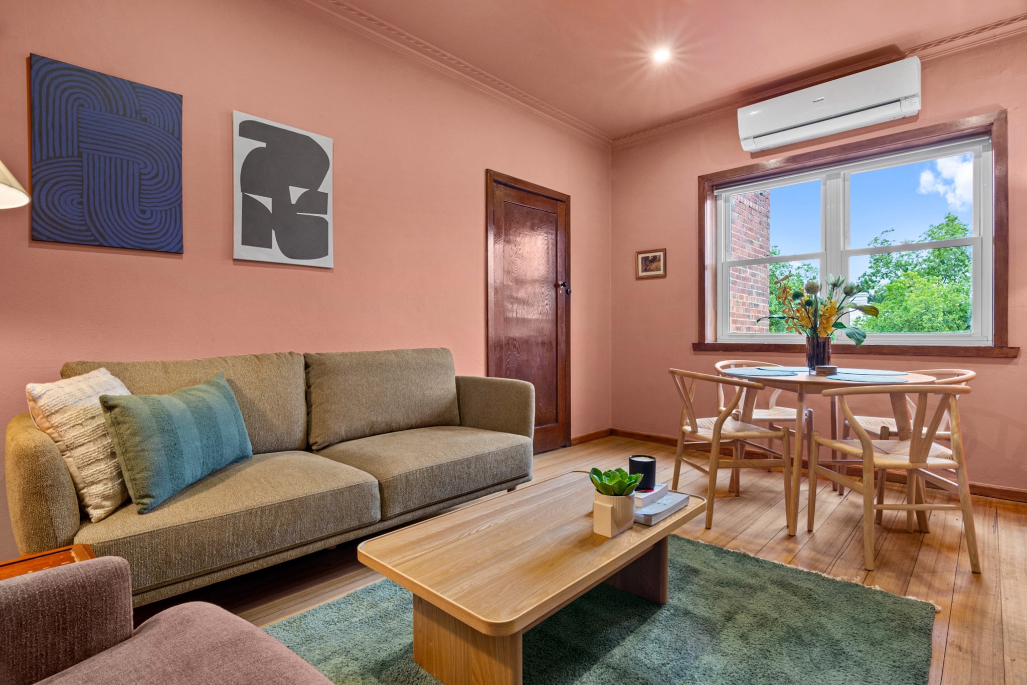 Stylish 1 Bed Apartment in East Melbourne