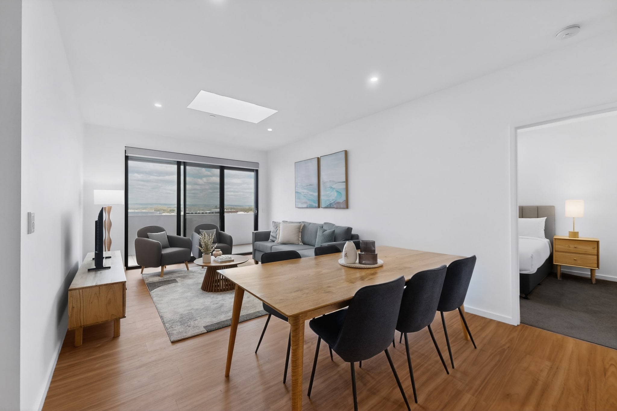 Brand-New 3-Bed Apartment with Scenic Views