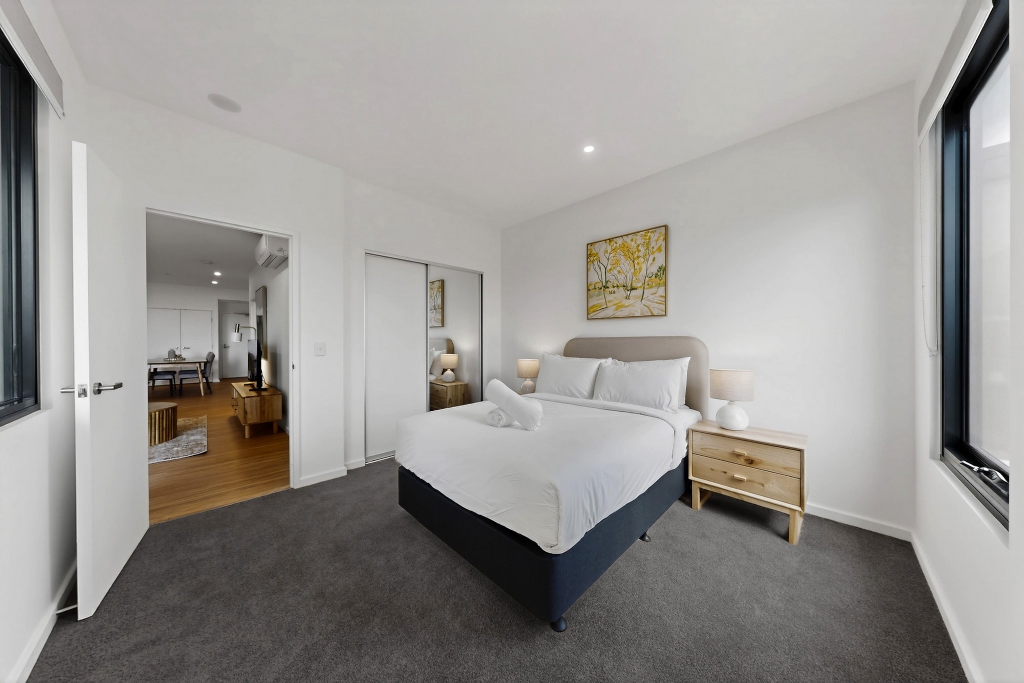 Stylish New Apartment with Modern Appliances