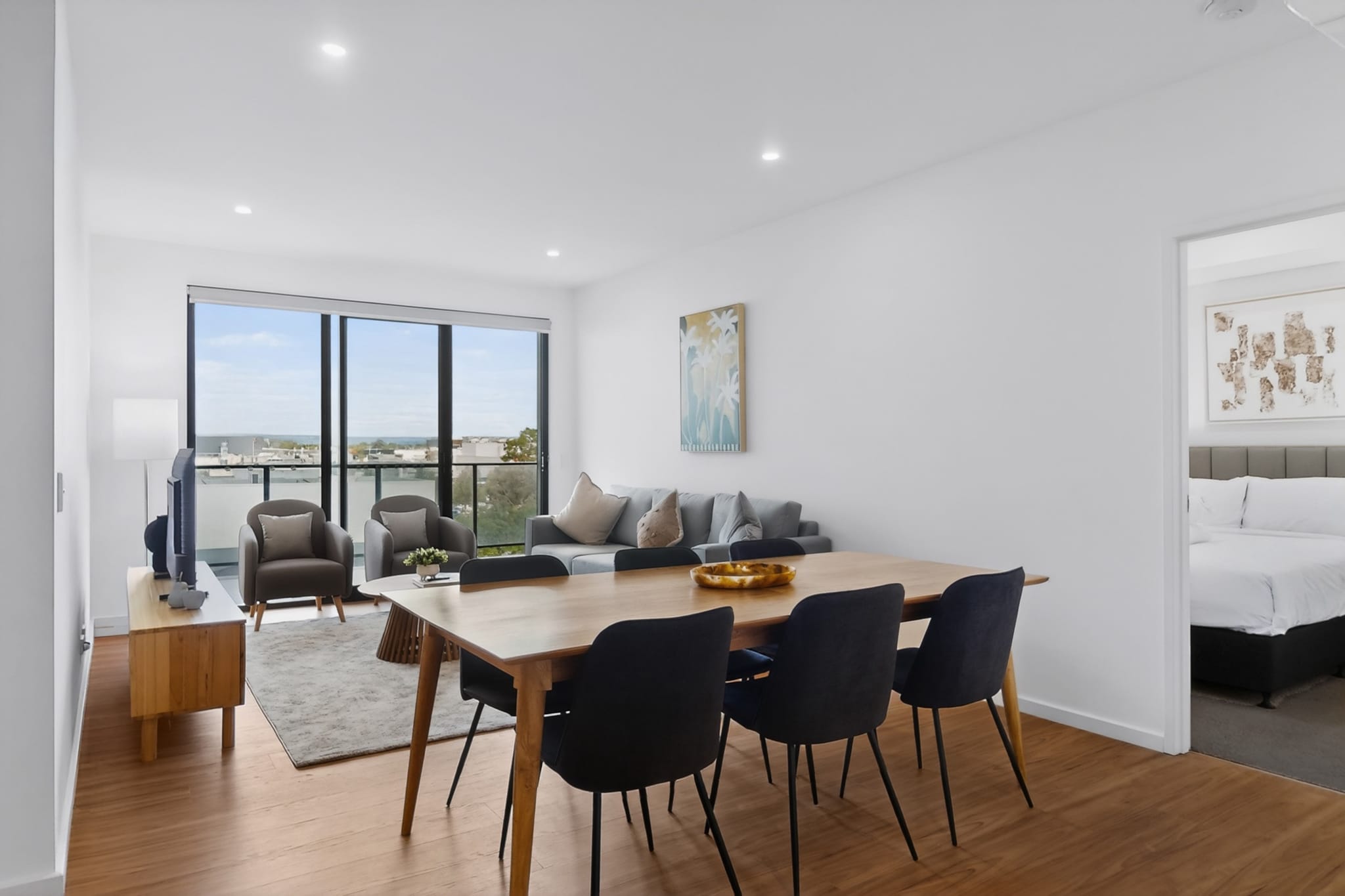 Newly Built 3 Bed Apartment with Onsite Parking