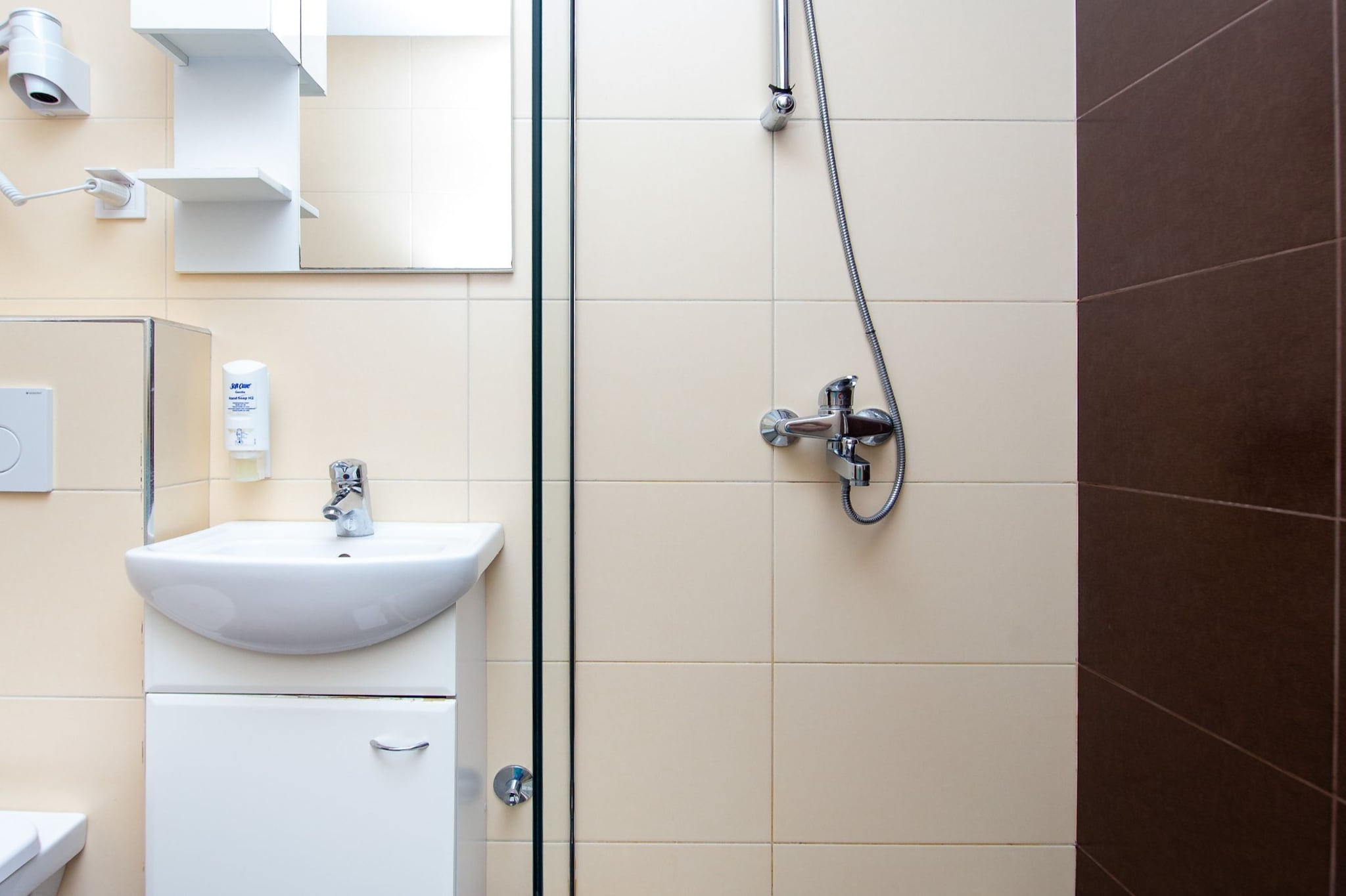 Hotel Princ- Standard Twin Room 305 - Bathroom