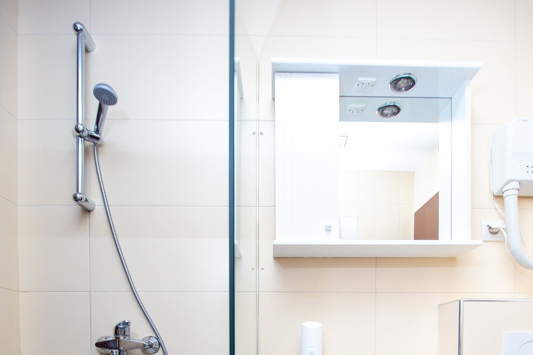 Hotel Princ- Standard Twin Room 305 - Bathroom