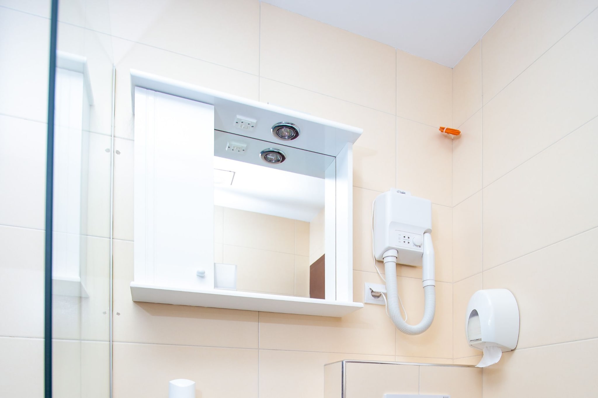 Hotel Princ- Standard Twin Room 305 - Bathroom
