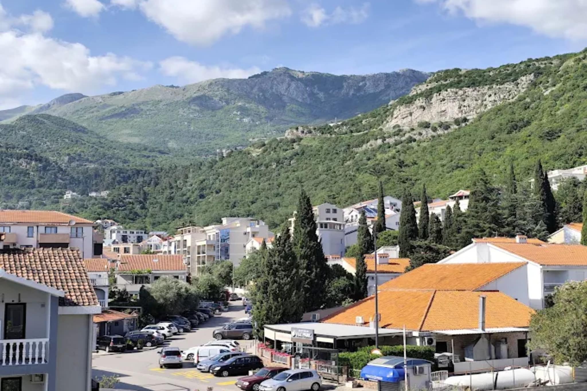 Hotel Princ-One Bedroom Suite with Twin Bed 101 - Outdoor