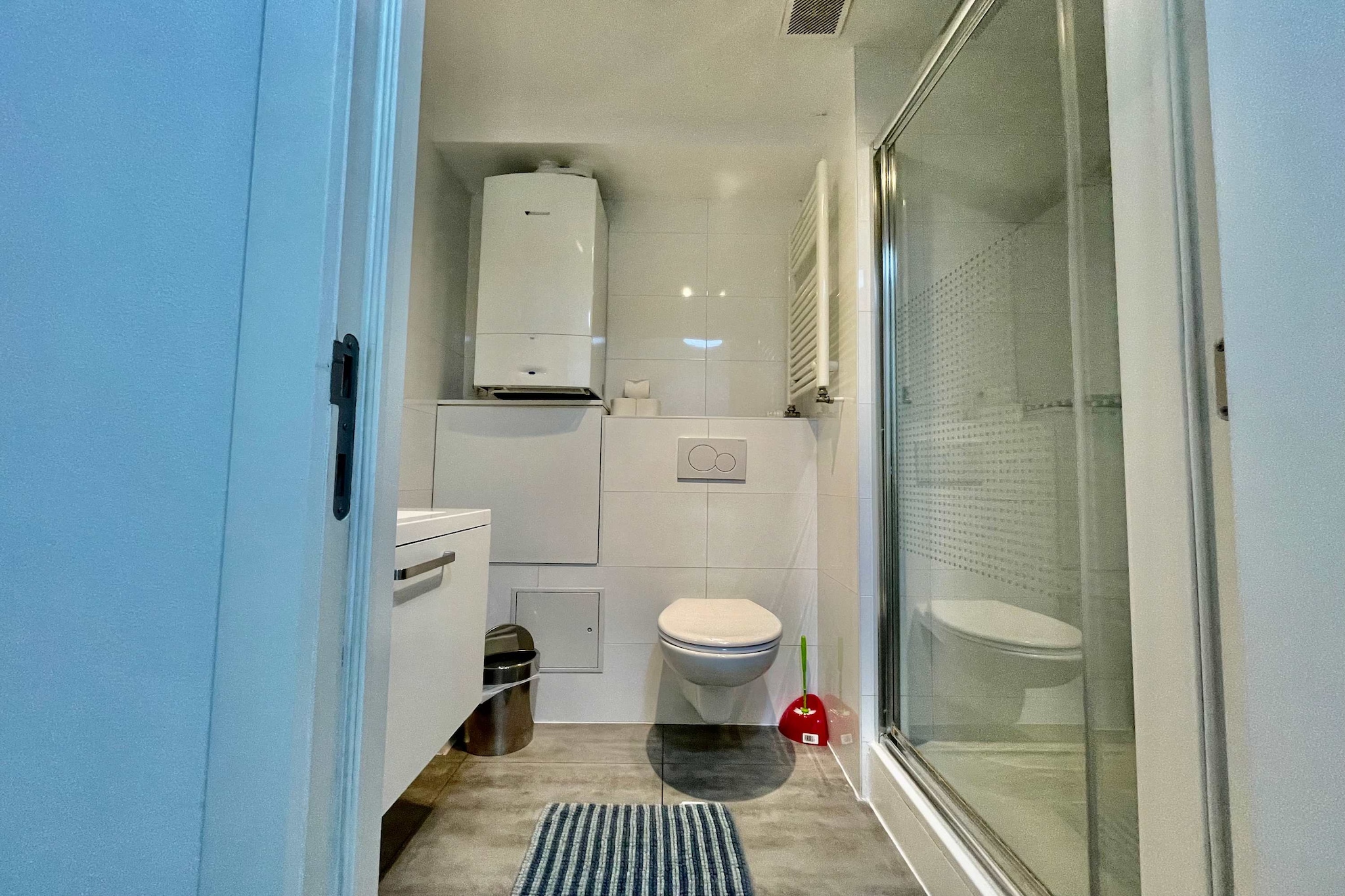 Bath Room