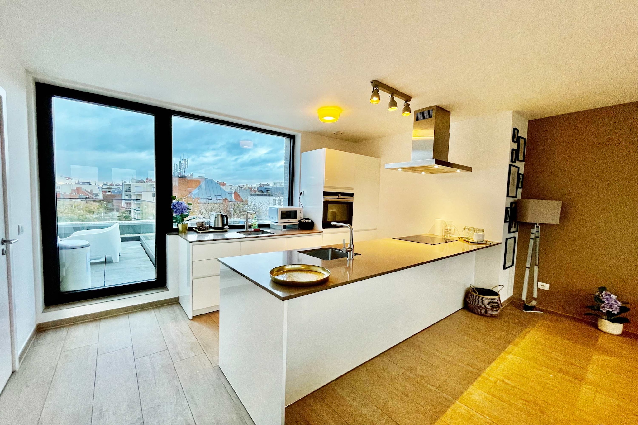 Sparkling Antwerp Penthouse near Hub