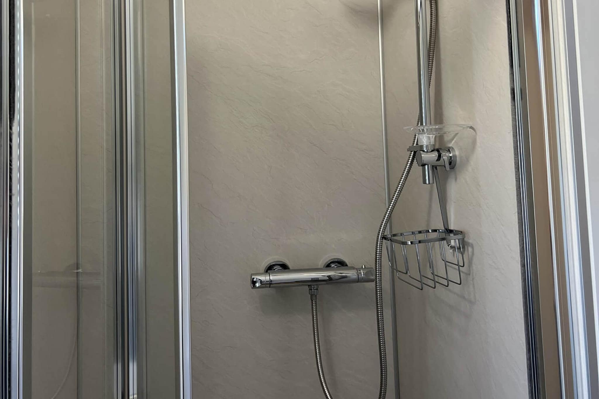 Whinfell Pod - Badkamer