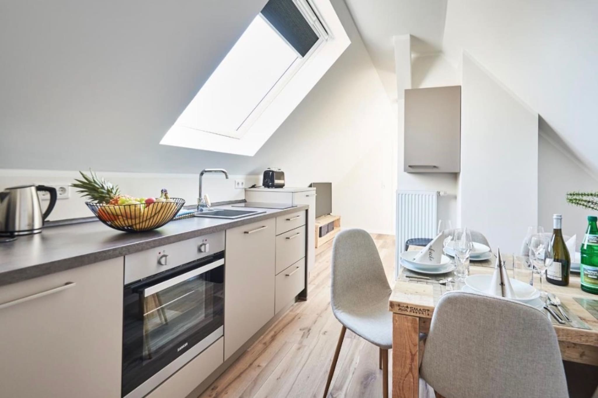 Helles Apartment mit Bergblick