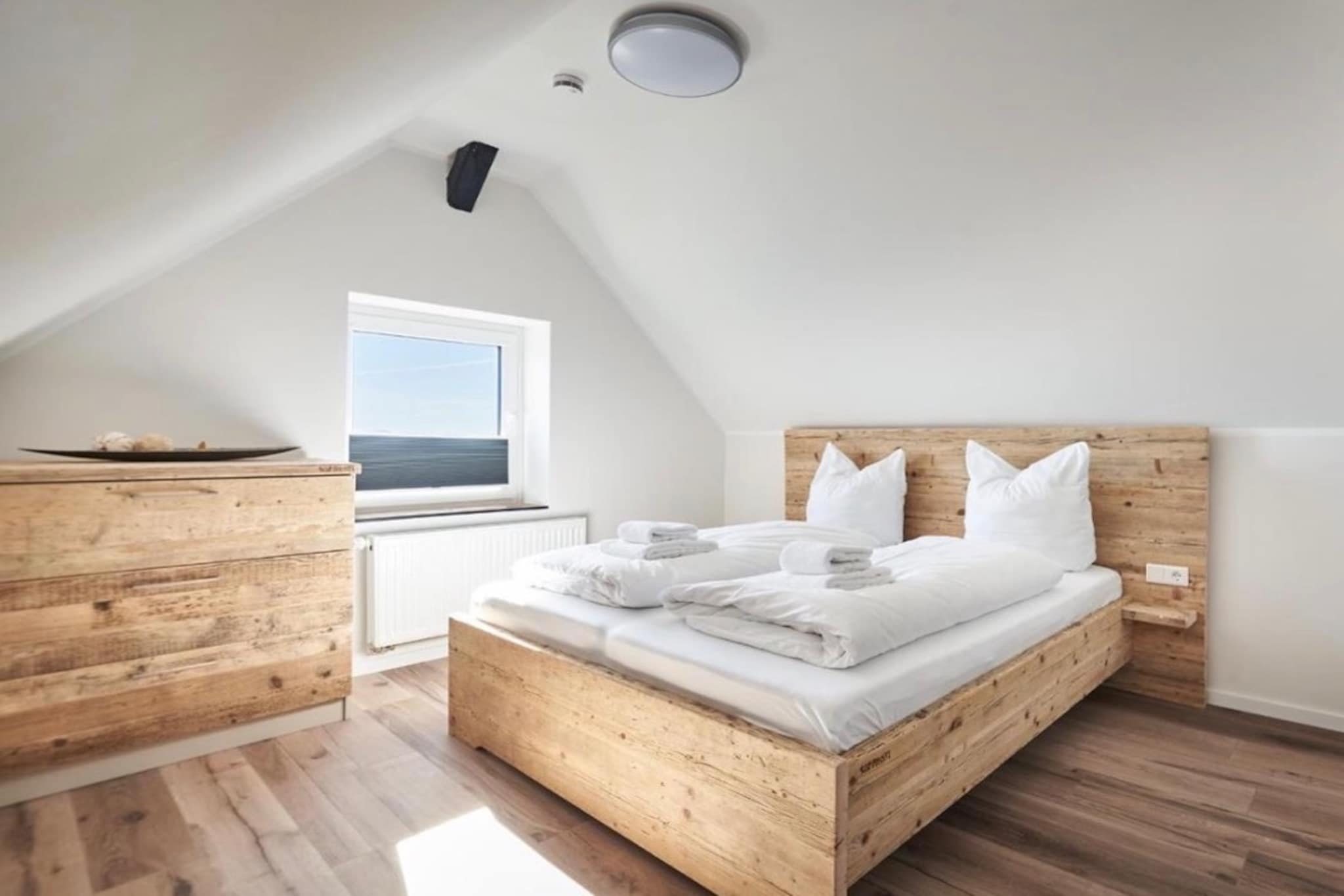 Helles Apartment mit Bergblick