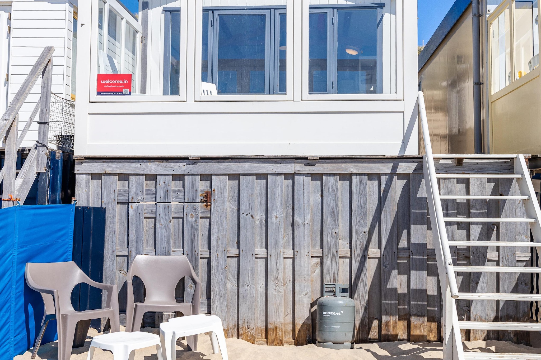 Beach sleep house near Dishoek directly by the sea with panoramic view and terrace, number 342 - Außenbereich Sommer
