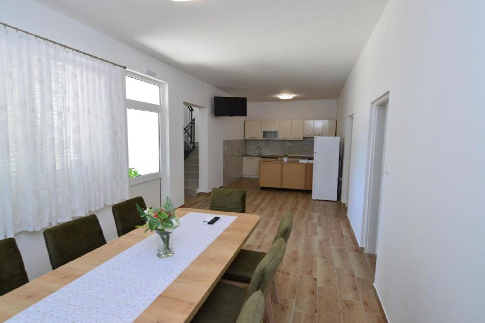 Sunset Bay Villa - Four Bedroom Holiday Home  with Terrace