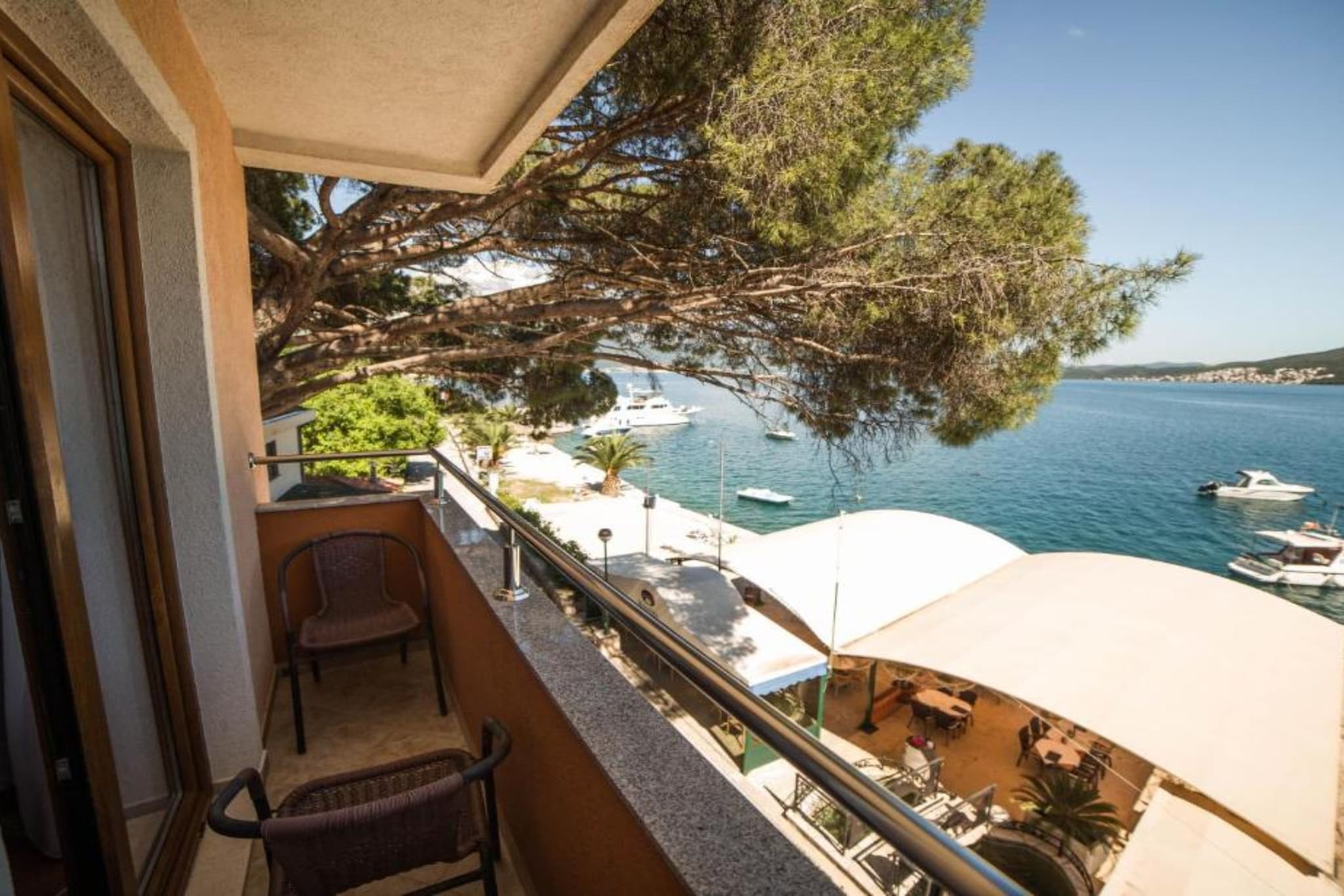 Fiammanti Hotel Montenegro-Triple Room with Balcony and Sea View - Terrasse / balcon