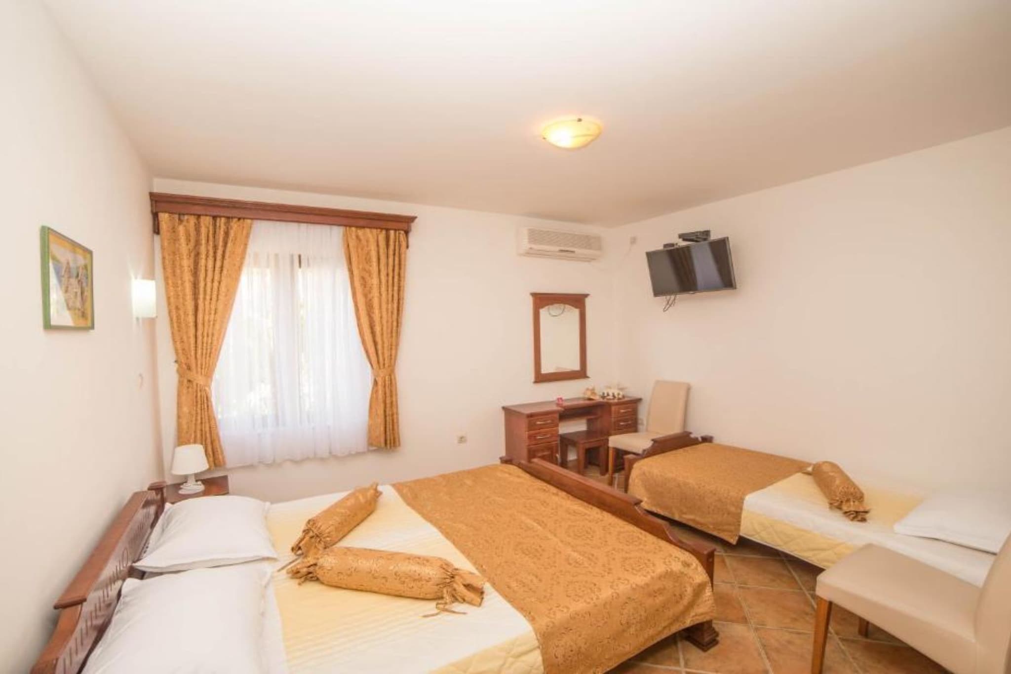 Fiammanti Hotel Montenegro-Triple Room with Balcony and Sea View 1
