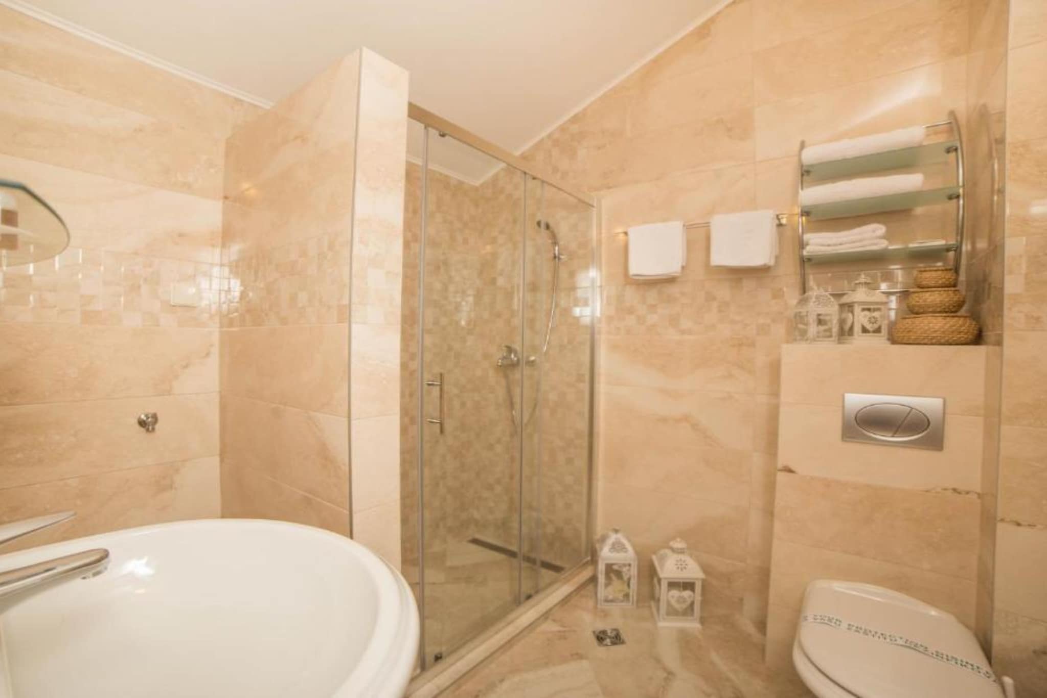 Fiammanti Hotel Montenegro-One Bedroom Apartment with Balcony and Sea View - Salle de bain