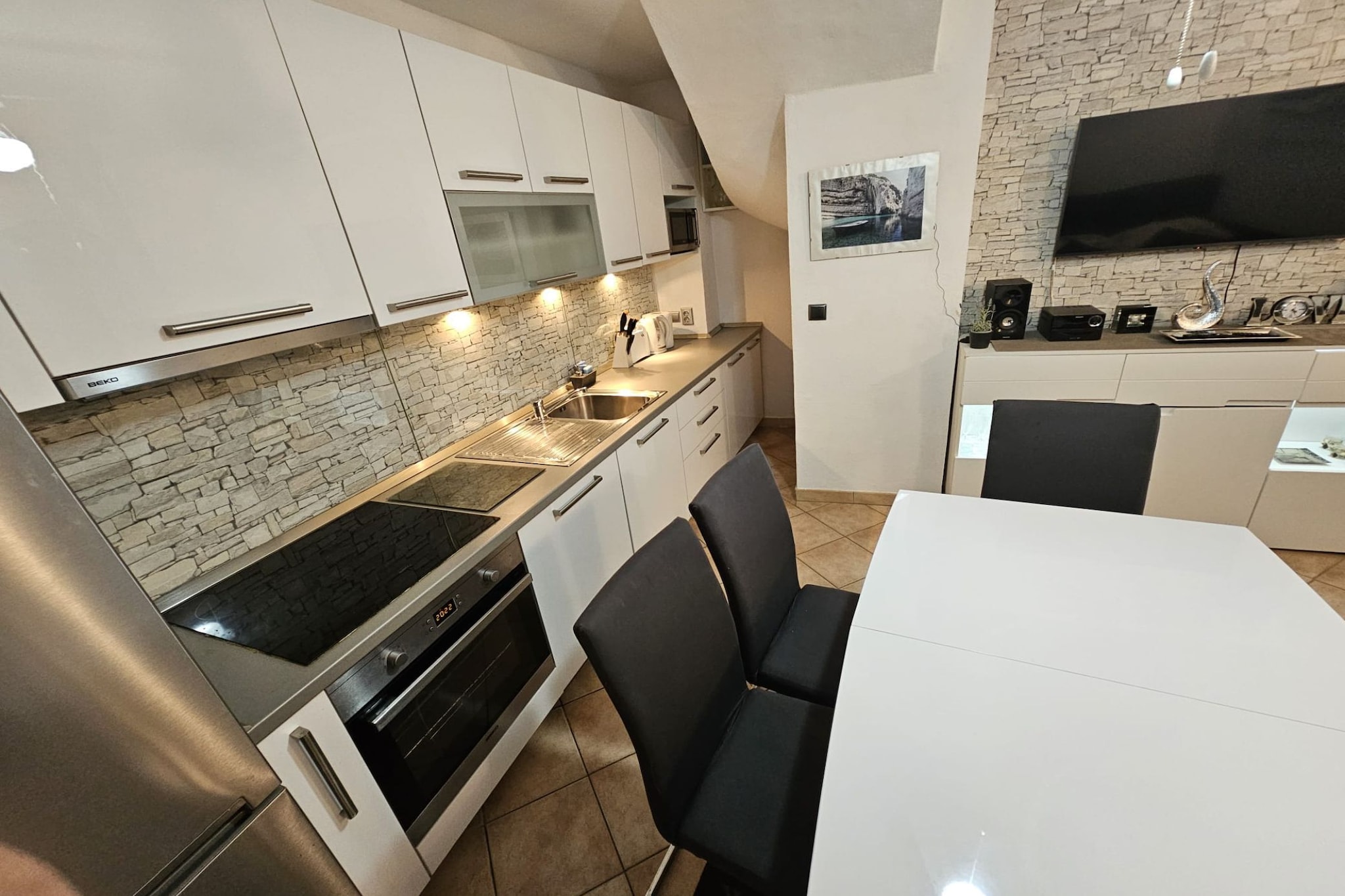 Apartments Diadora - Studio apartment Stone (ground floor)