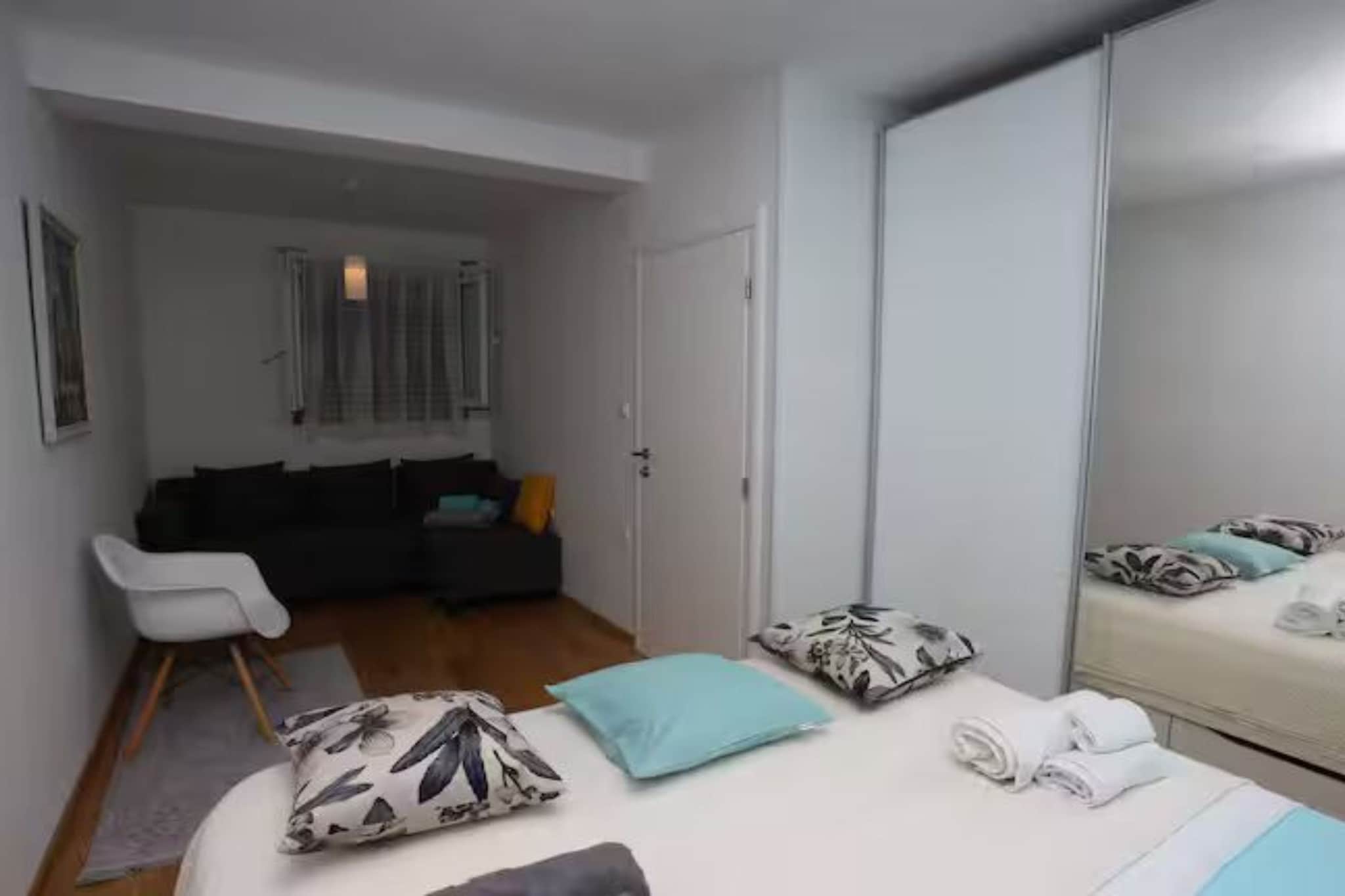 Blue Magic Apartment - Two Bedroom Apartment with Sea View and Terrace - Slaapkamer