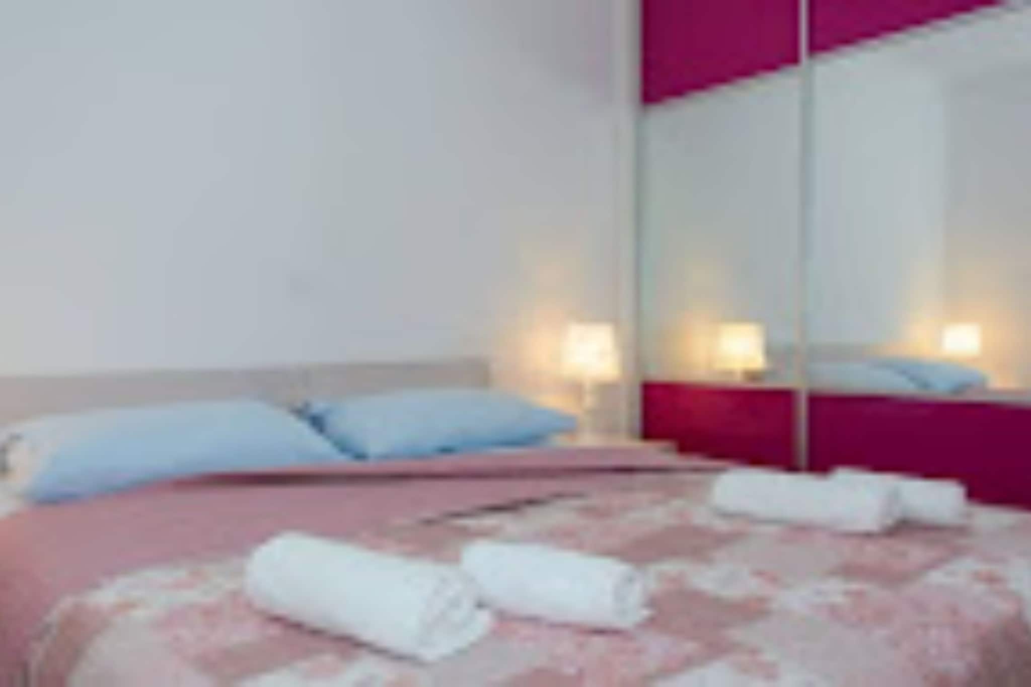 Apartment Didi - Two bedroom apartment with pool - Bedroom