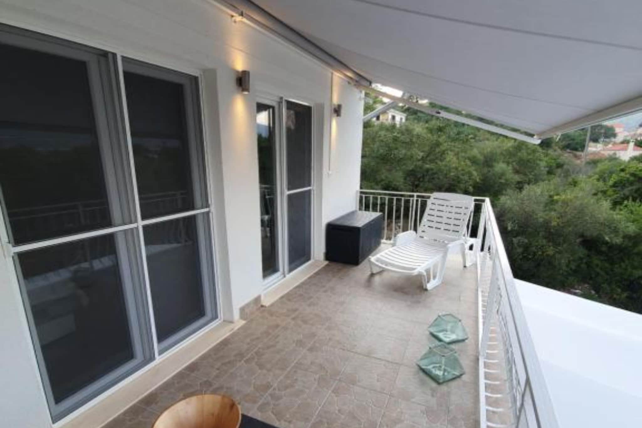 SanktVid Residence - One bedroom Apartment with view - Terrasbalkon