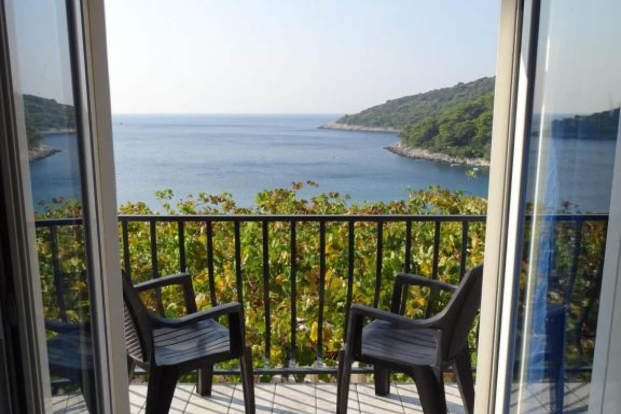 Villa Azure Saplunara - One bedroom apartment Romana - Terrasbalkon
