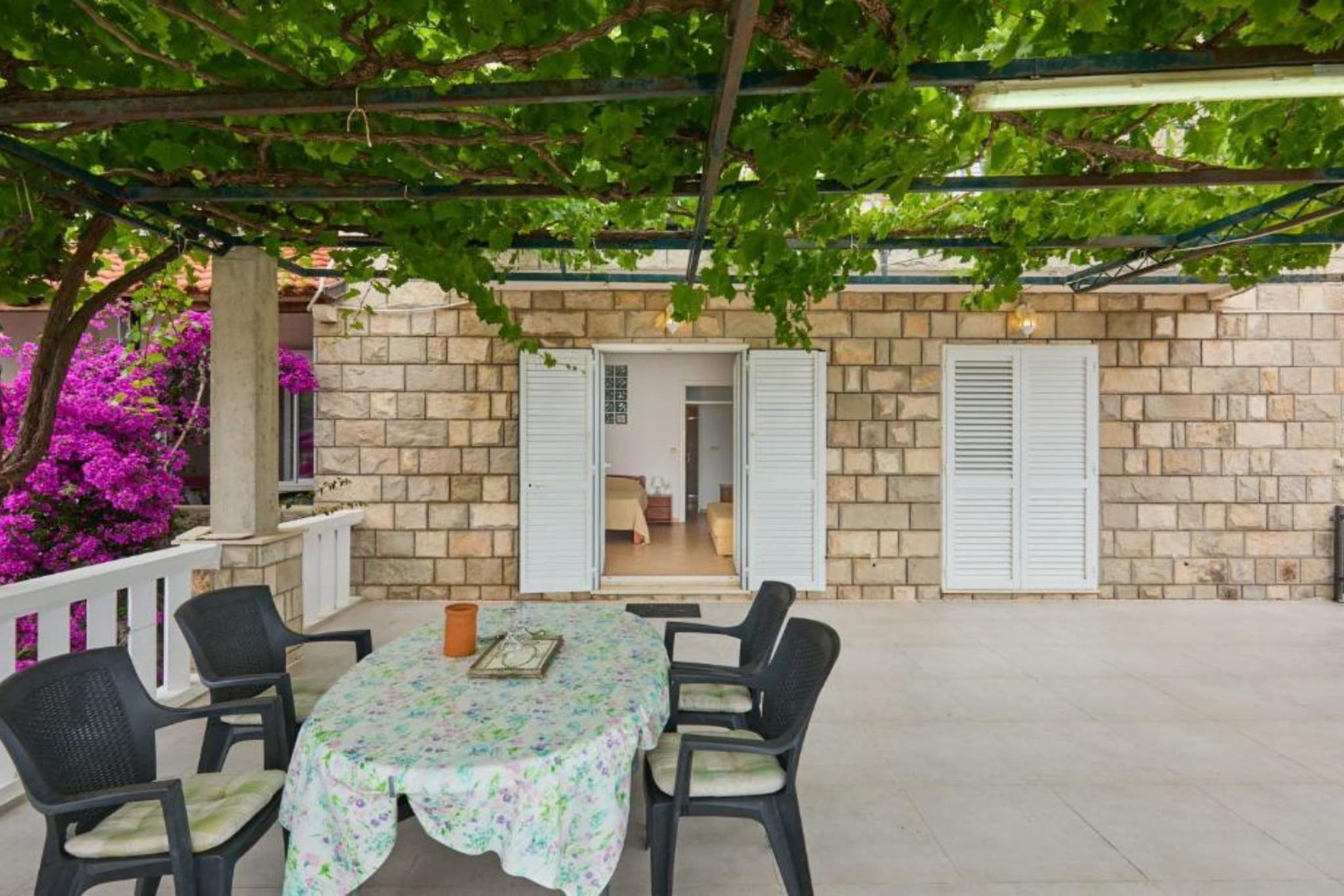 Villa Azure Saplunara - One bedroom apartment Marta - Terras