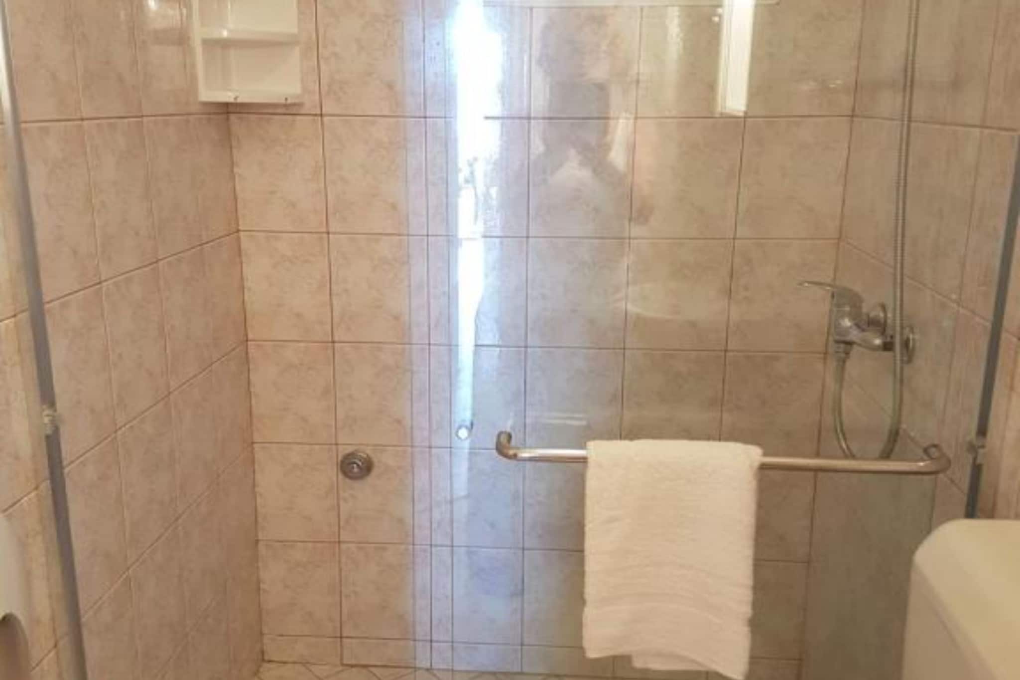 Villa Azure Saplunara - One bedroom apartment Marta - Badkamer