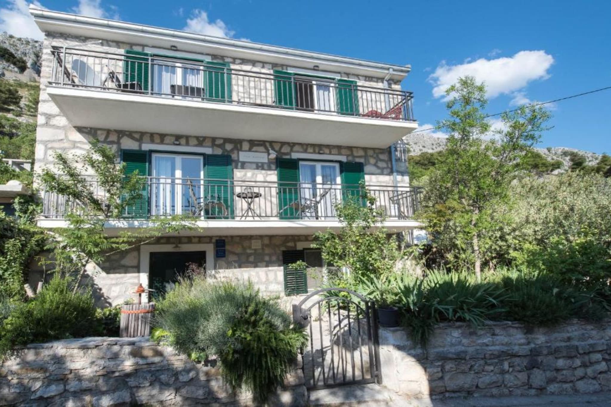 Villa Danica , Horizon Escape - Two Bedroom Holiday Home - Outdoor