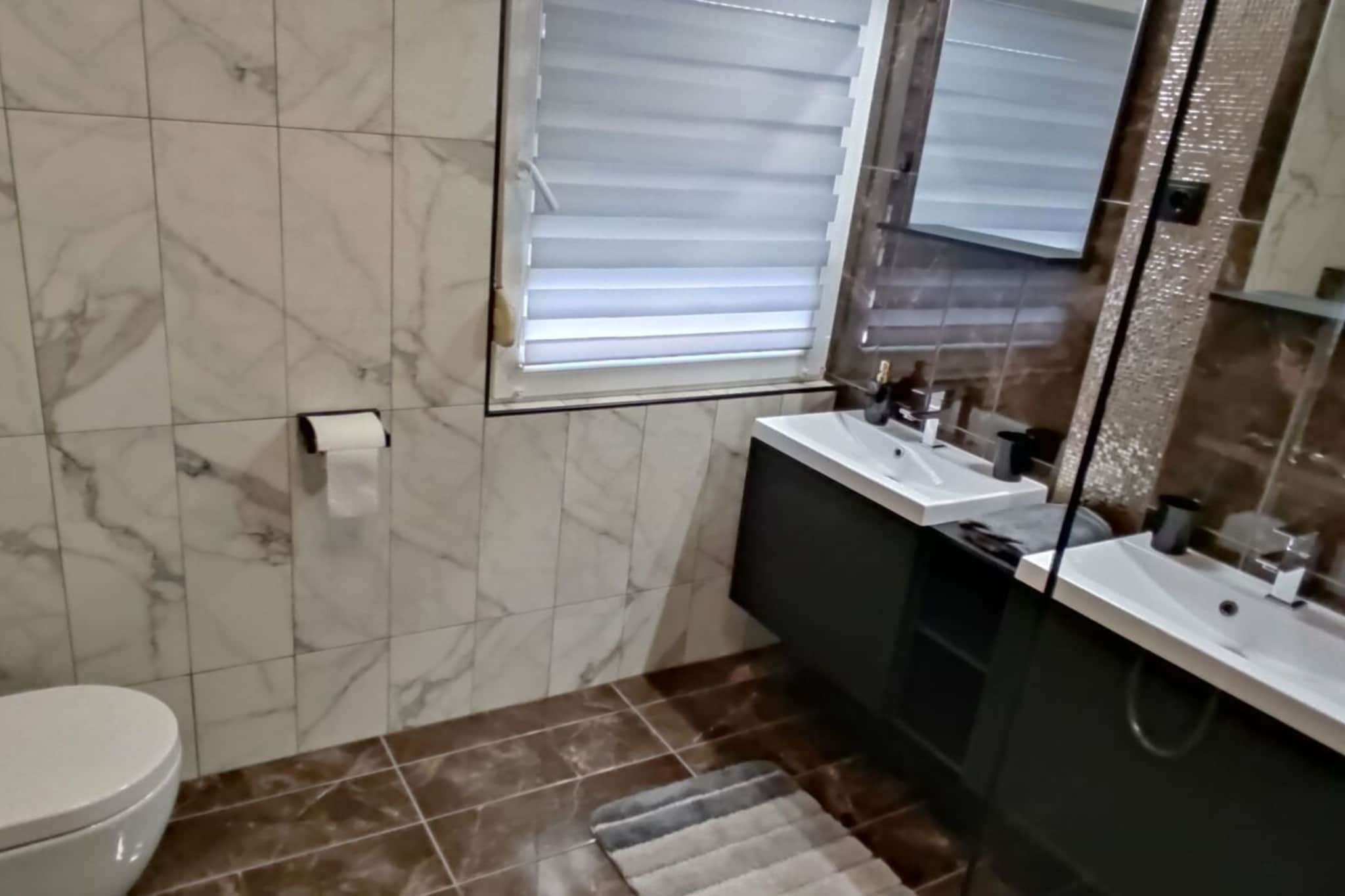 Marilona Welle Apartments Vir - Superior Two Bedroom Apartment  with Terrace - Badkamer