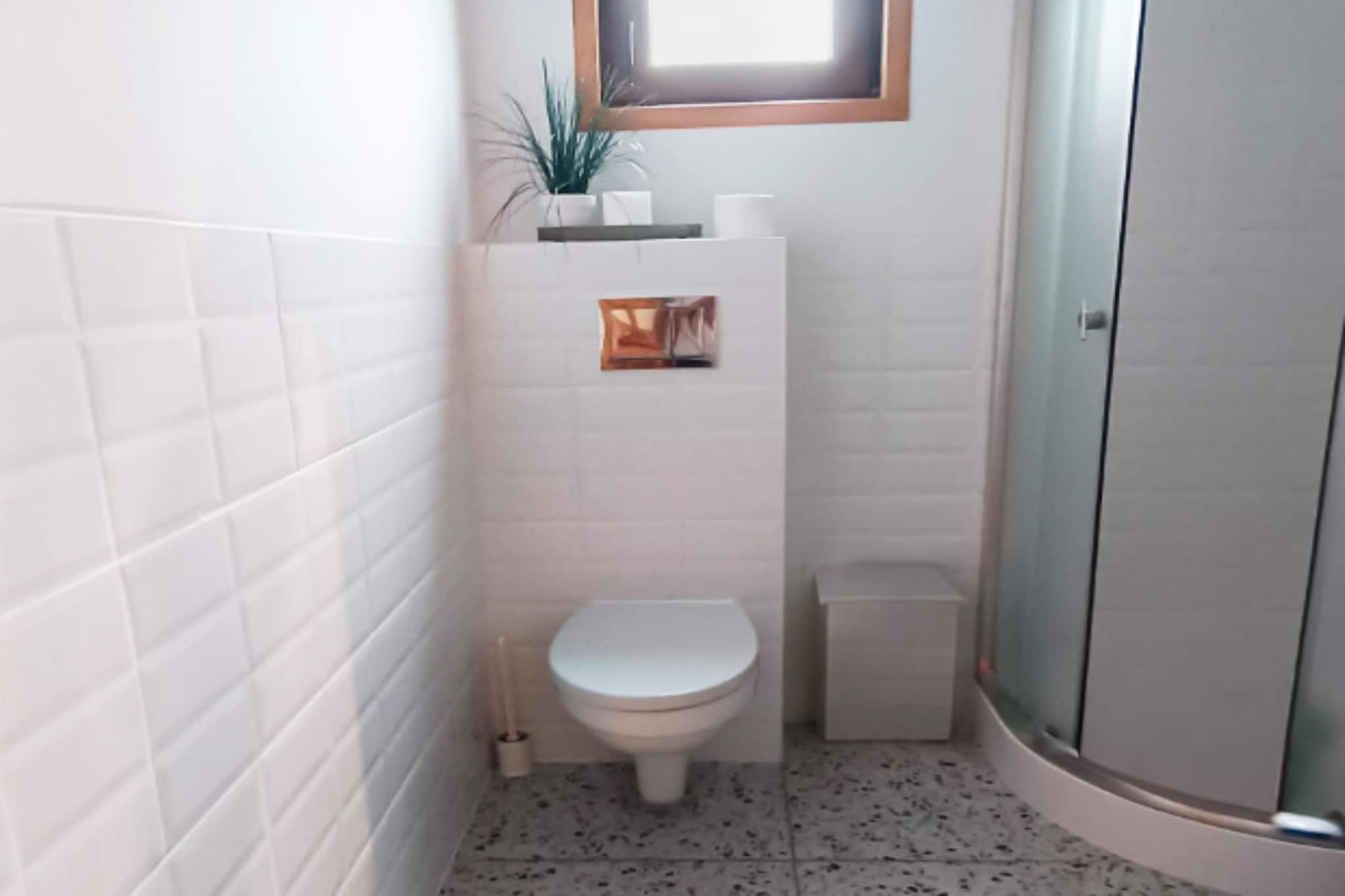 Domek wakacyjny z 2 sypialniami na piętrze w Kopalinie - Salle de bain