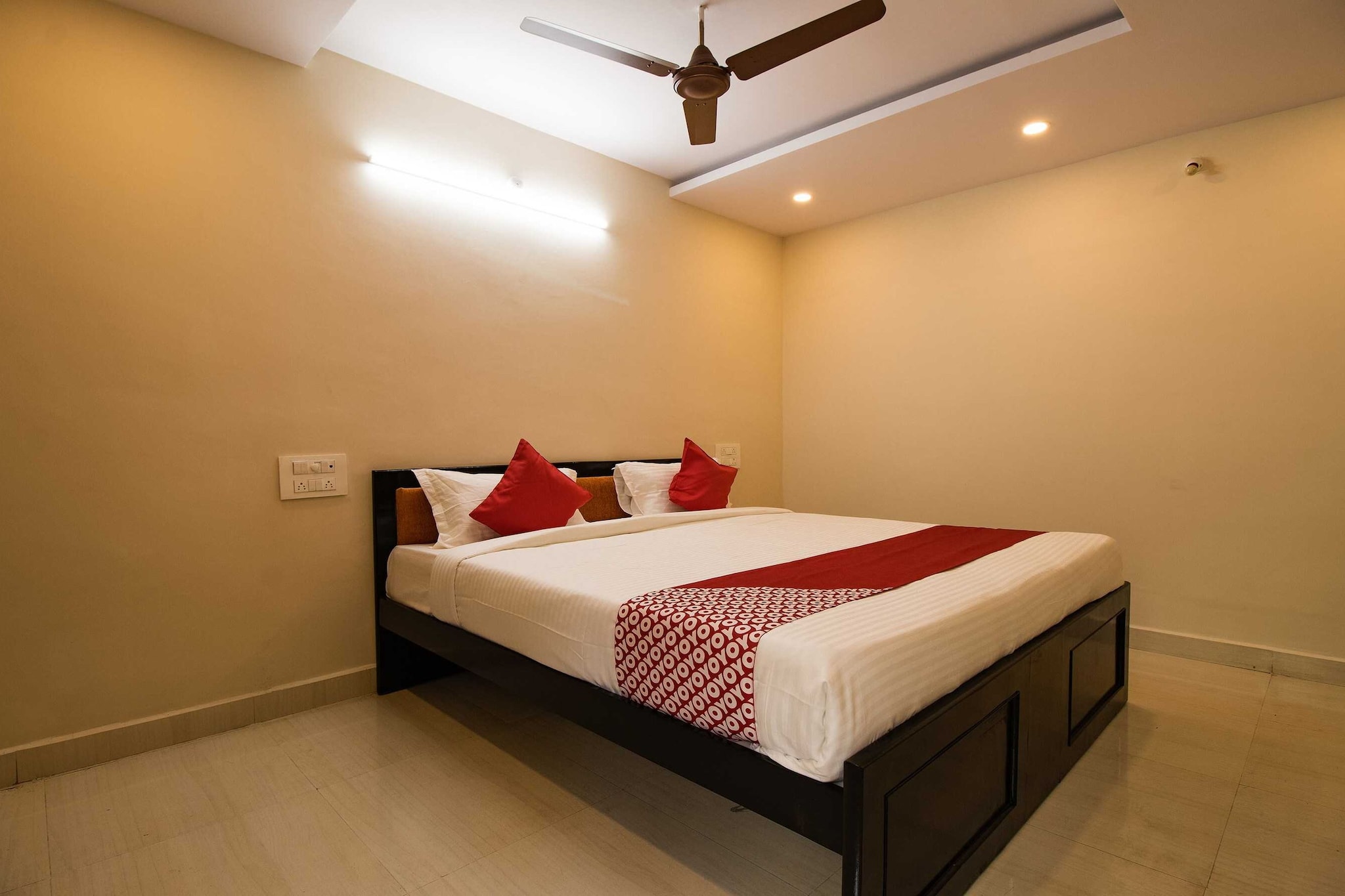 Unmarried couples are warmly welcome at this property.
Guests with local ID proof are warmly welcome.
Complimentary early check-in – Subject to availability. 
Check-in is only available to guests aged 18 and above. Please provide a government-issued ID to confirm your age.
