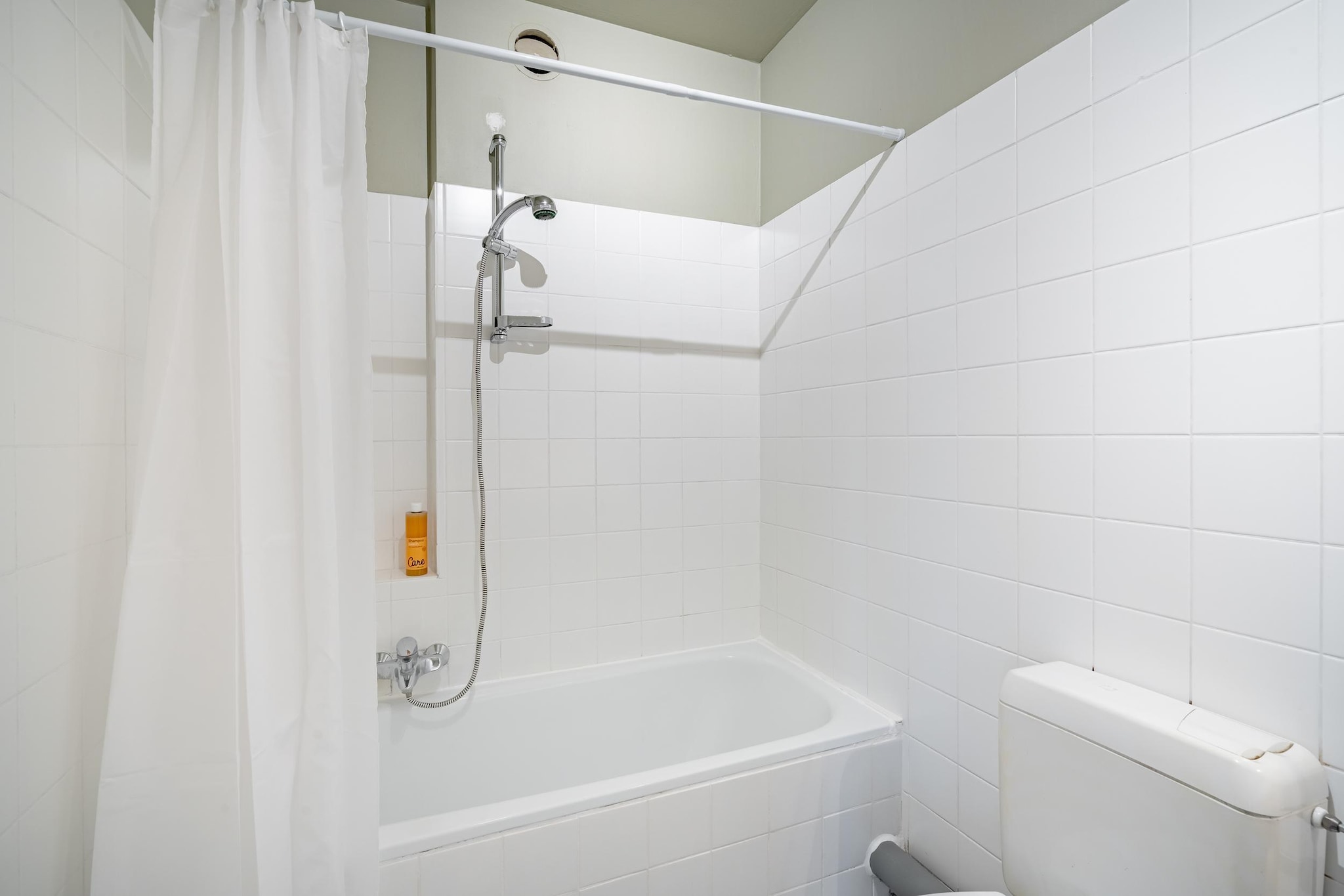 NS_66_1_RV - Bathroom