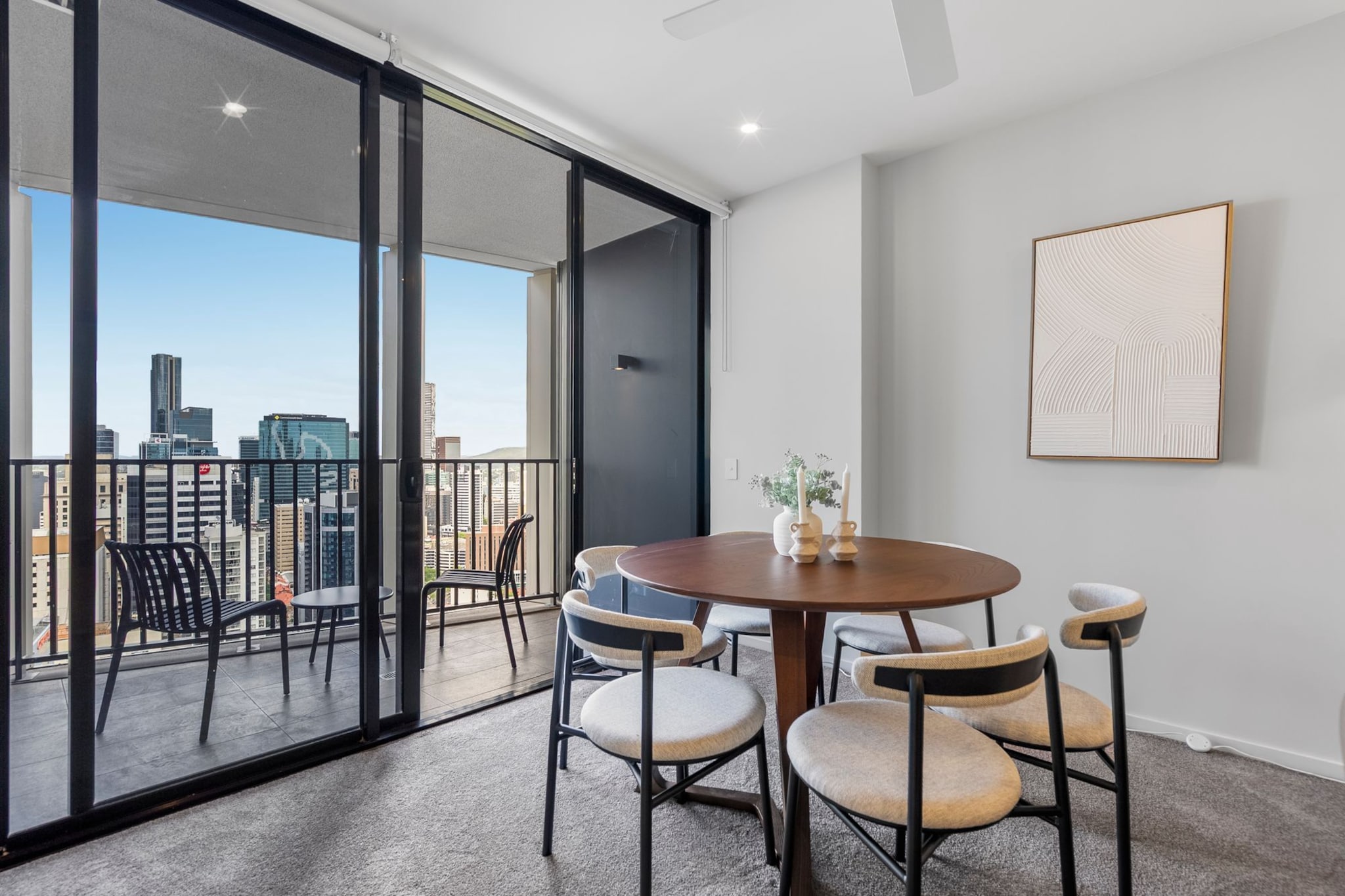 Bed Linen, Desk, Hot Water, Internet Access DSL, Wardrobe, Living room(single sofa bed), Kitchen(dining table, stove, electric kettle, toaster, coffee machine, oven, microwave, dishwasher, fridge, freezer, dishes and cutlery, Cooking basics, Coffee, Wine glasses), bedroom(double king size bed), bedroom(2x single bed), bathroom(tumble dryer, washing machine, heating, iron, hairdryer, Towels/Sheets (Incl.), shampoo, body soap, Essentials, Conditioner, Shower gel), bathroom, First Aid, Play area, balcony or terrace, air conditioning, swimming pool, private outdoor pool, Dedicated workspace, Downtown, Long term stays allowed, Room-darkening shades, Town