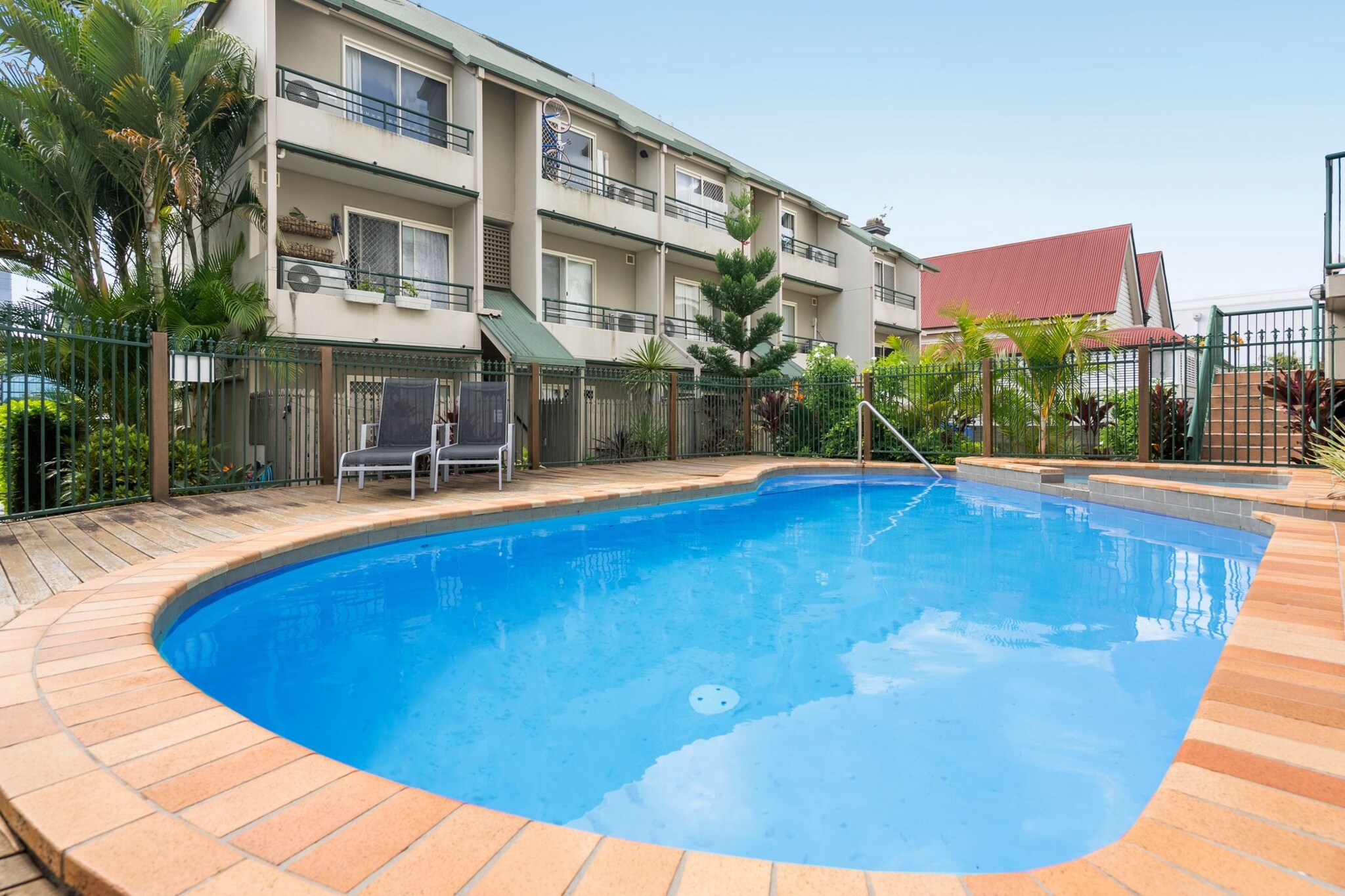 Property description
Set in the vibrant South Brisbane precinct, this 1-bedroom apartment offers a comfortable and convenient stay close to South Bank’s dining and cultural attractions. Featuring air conditioning, a private balcony, and access to a pool, it’s ideal for short or extended stays. Enjoy seamless self-check-in and easy access to public transport, shops, and riverside walks.
The space
This well-located apartment offers a bright and functional layout designed for easy city living. The living area is neatly styled with comfortable seating, soft finishes, and a welcoming atmosphere, flowing seamlessly onto a private balcony that brings in natural light and fresh air.
 
The kitchen is compact yet well-equipped, offering essential appliances and practical bench space for preparing meals. A small dining area provides a comfortable setting for casual dining.
 
The bedroom features a queen-sized bed, complemented by bedside tables, lamps, and blackout blinds to ensure a restful night’s sleep. Air conditioning in both the bedroom and living area adds comfort throughout the seasons.
 
The bathroom is clean and functional, while additional conveniences such as a study nook and communal laundry enhance the overall practicality of the space. With a thoughtful layout and access to shared amenities, this apartment offers a relaxed and convenient base in one of Brisbane’s most connected neighbourhoods.