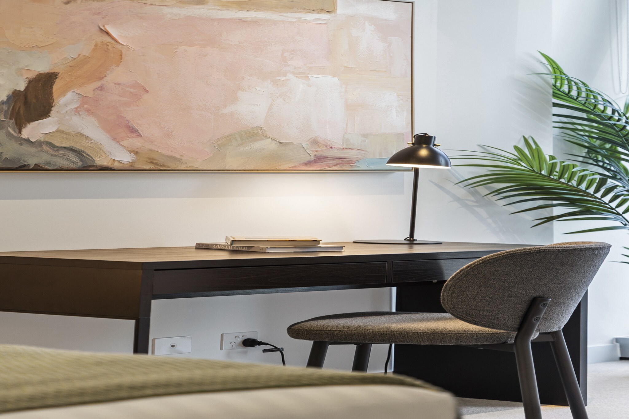 Skyline & Sea Luxe Heated Pool, Gym, Sauna, Steam