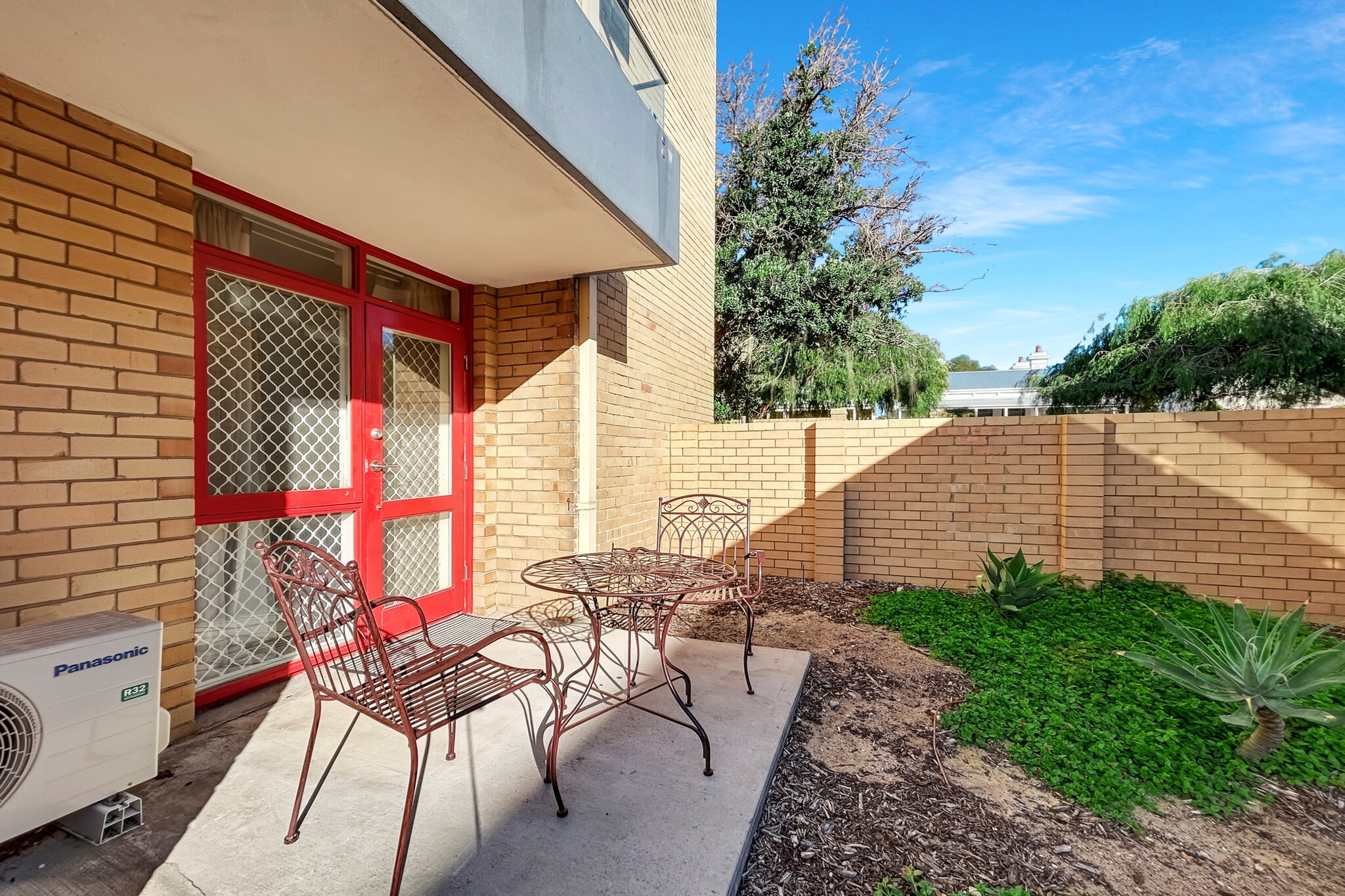 Property description
Located in the heart of Fremantle, this well-maintained 1-bedroom apartment offers a perfect base for both short and long stays. With comfortable living spaces, a fully equipped kitchen, and a private parking space, it’s ideal for those seeking convenience and relaxation. Enjoy self-check-in via a lockbox and easy access to local cafés, shops, and Fremantle's iconic attractions. A peaceful retreat just a short walk to everything Fremantle has to offer.
The space
This apartment offers a light and welcoming living space, perfect for a relaxed stay. The lounge area is furnished with a large sofa and a TV, providing a comfortable space to unwind. Large windows fill the room with natural light, and the dining area, adjacent to the kitchen, is ideal for sharing meals.
 
The kitchen is fully equipped with essential appliances, including a gas stove, microwave, and fridge, making meal preparation easy.
 
The bedroom features a queen-sized bed, offering a peaceful retreat after a busy day of sightseeing. Bedside tables with lamps ensure added convenience, and blackout blinds are available to ensure a restful night’s sleep. The modern bathroom is well-maintained and includes all necessary amenities for your stay.
 
Enjoy direct access to the outdoor space via the back door, with a full set of outdoor furniture available. The property also provides a private parking space, with street parking available if needed.
 
This apartment provides the perfect blend of comfort and location, just steps from Fremantle's vibrant cafés, bars, and shopping areas.