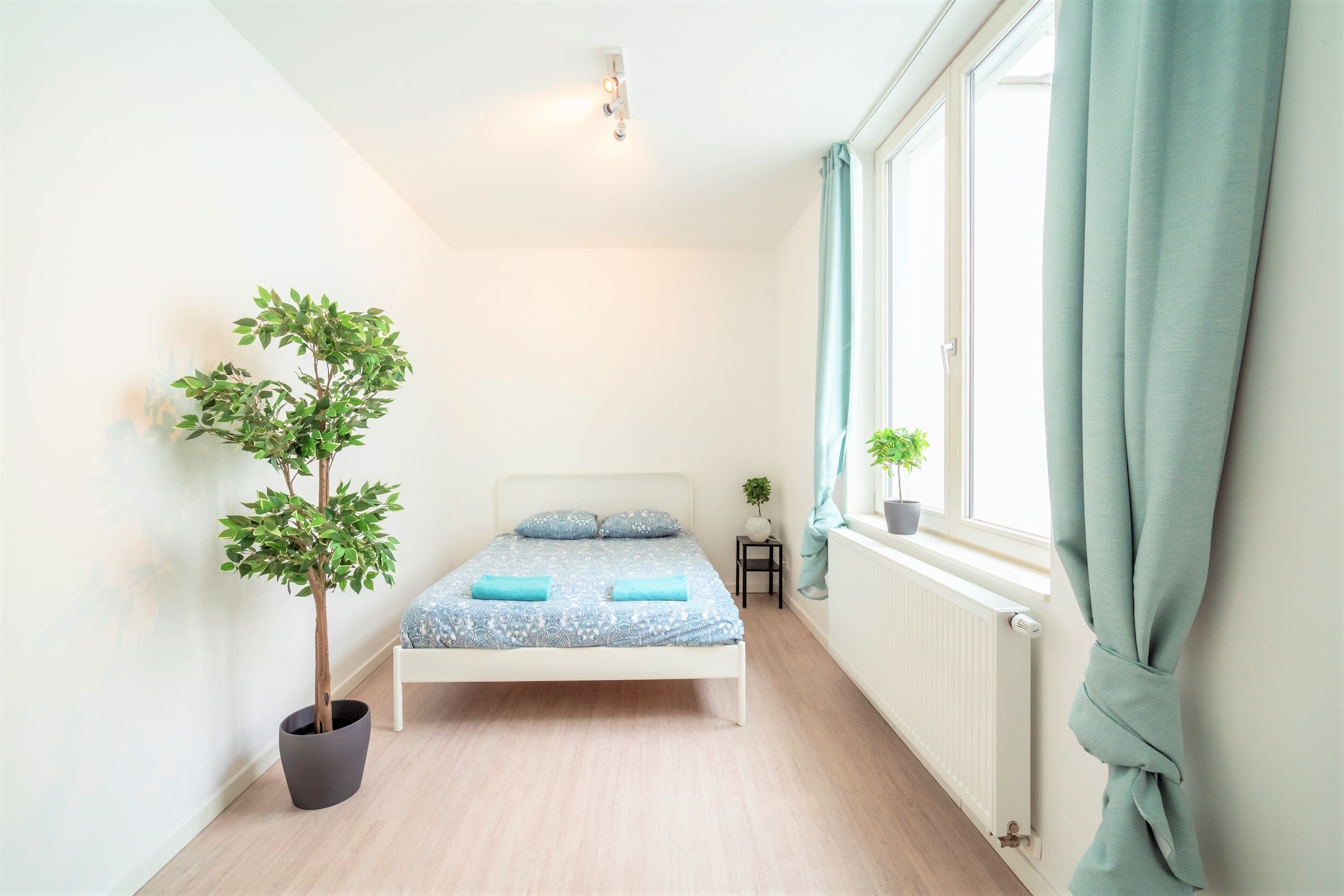 SHV_26_1 - Bedroom
