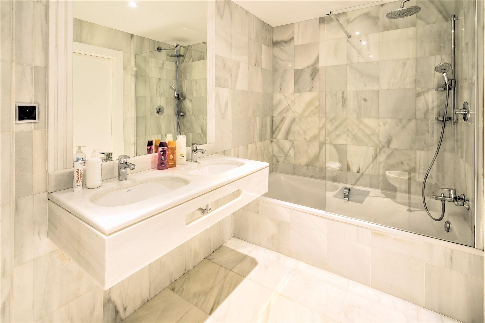 MR_4E - Bathroom