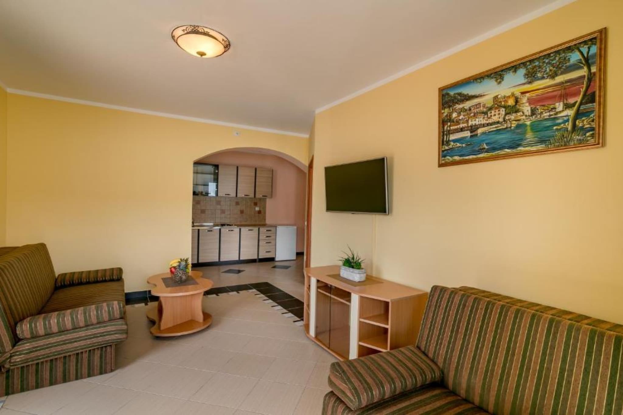 Amor Residence - One Bedroom Apartment with Terrace and Sea View (5 ) - Woonkamer