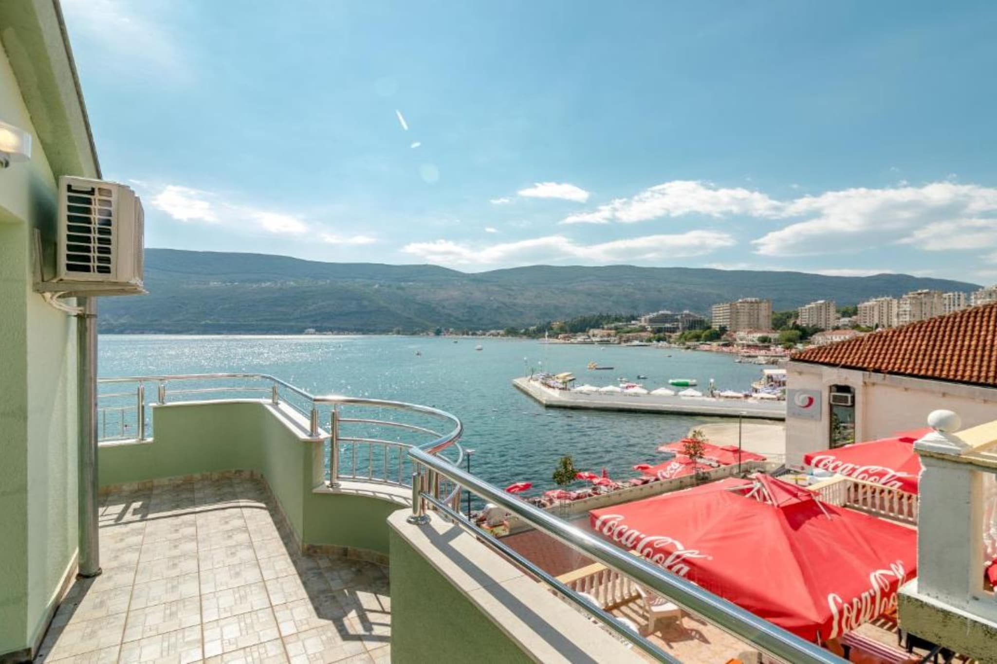 Amor Residence - One Bedroom Apartment with Terrace and Partial Sea View (6) - Terrace balcony