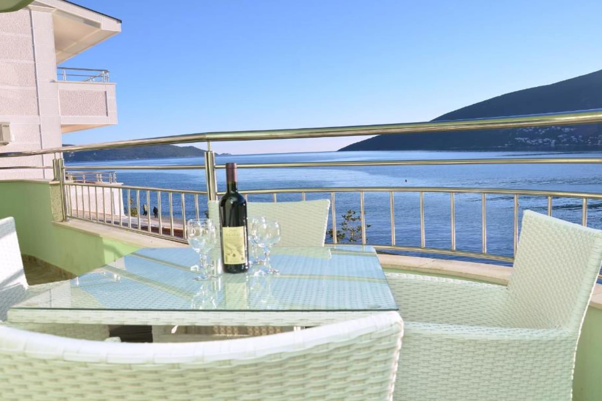 Amor Residence - One Bedroom Apartment with Terrace and Partial Sea View (6) - Terrace balcony