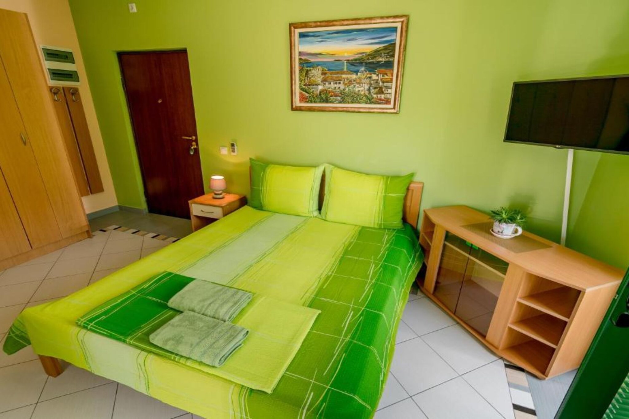 Amor Residence - Studio Apartment with Terrace and Partial Sea View (3 ) - Bedroom