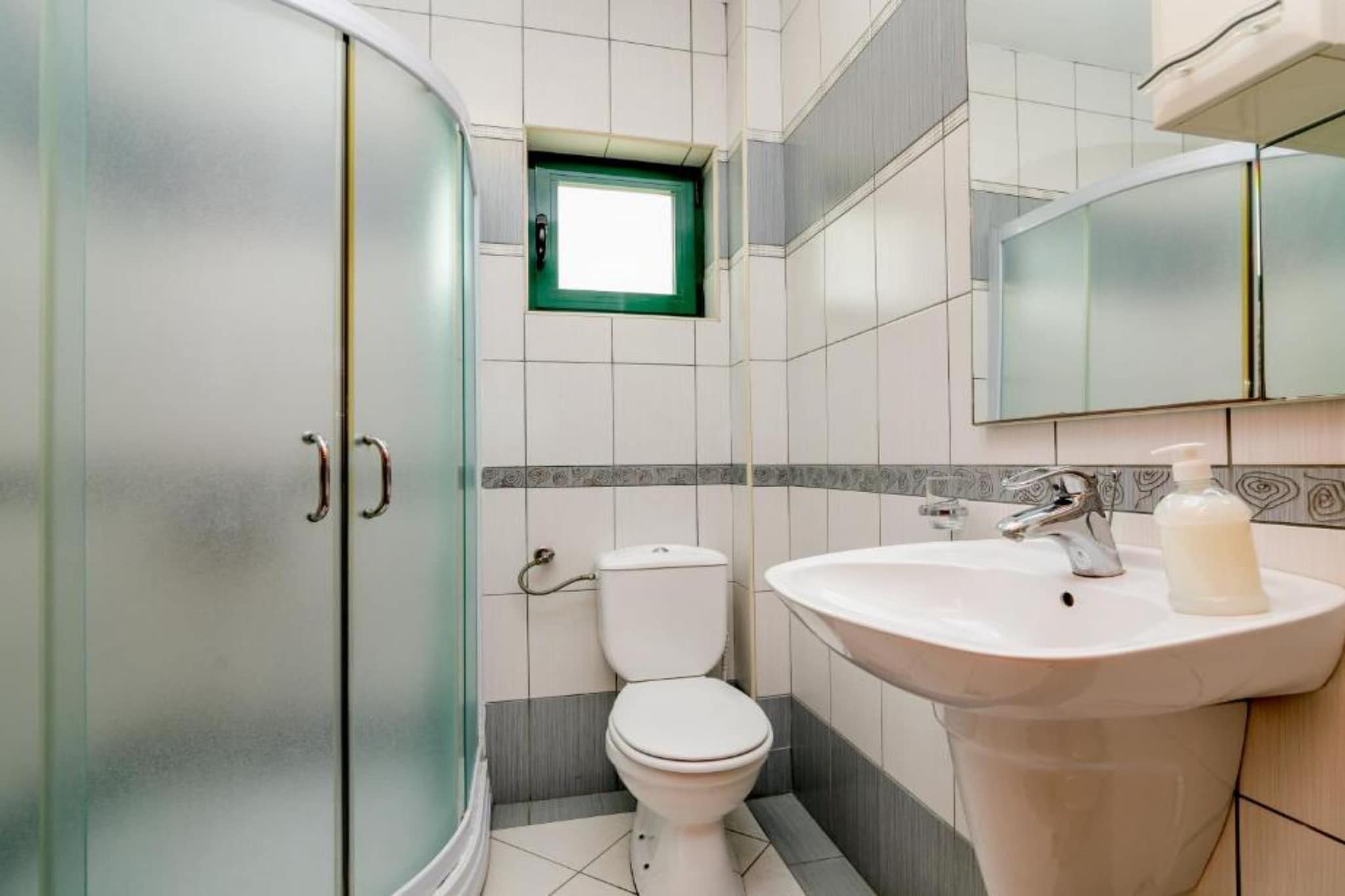 Amor Residence - Studio Apartment with Terrace and Partial Sea View (3 ) - Bathroom